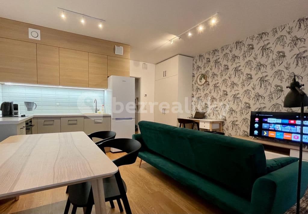 Pronájem bytu 1+kk 40 m², U Pergamenky, Praha, Praha Pronájem bytu 1+kk 40 m², U Pergamenky, Praha, Praha