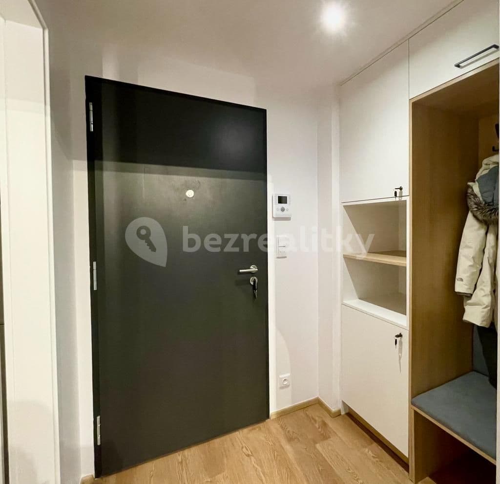 Pronájem bytu 1+kk 40 m², U Pergamenky, Praha, Praha Pronájem bytu 1+kk 40 m², U Pergamenky, Praha, Praha