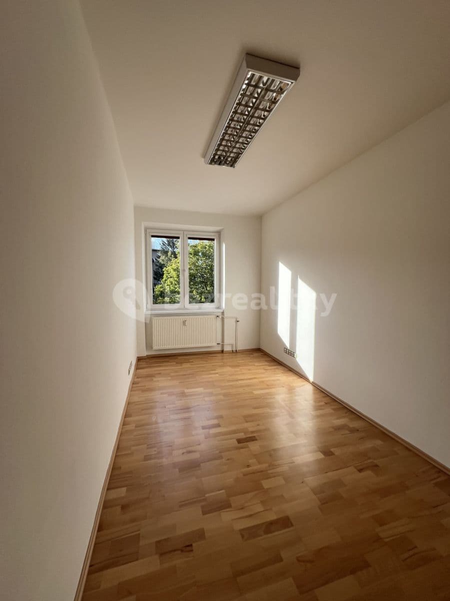 Pronájem bytu 3+kk 65 m², Michelangelova, Praha, Praha Pronájem bytu 3+kk 65 m², Michelangelova, Praha, Praha