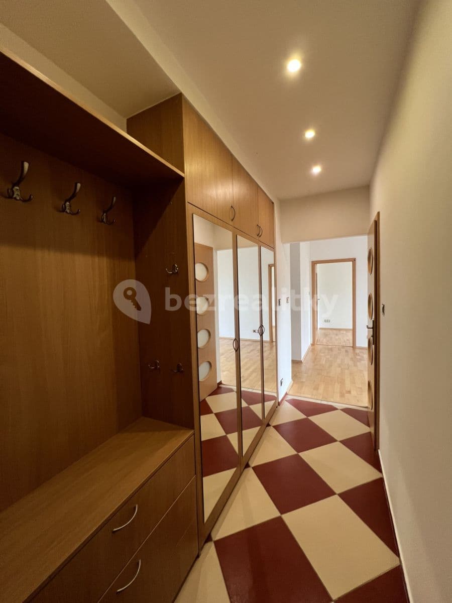 Pronájem bytu 3+kk 65 m², Michelangelova, Praha, Praha Pronájem bytu 3+kk 65 m², Michelangelova, Praha, Praha