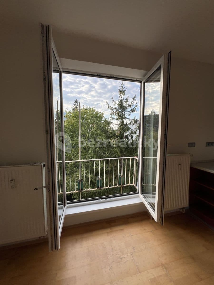 Pronájem bytu 3+kk 65 m², Michelangelova, Praha, Praha Pronájem bytu 3+kk 65 m², Michelangelova, Praha, Praha