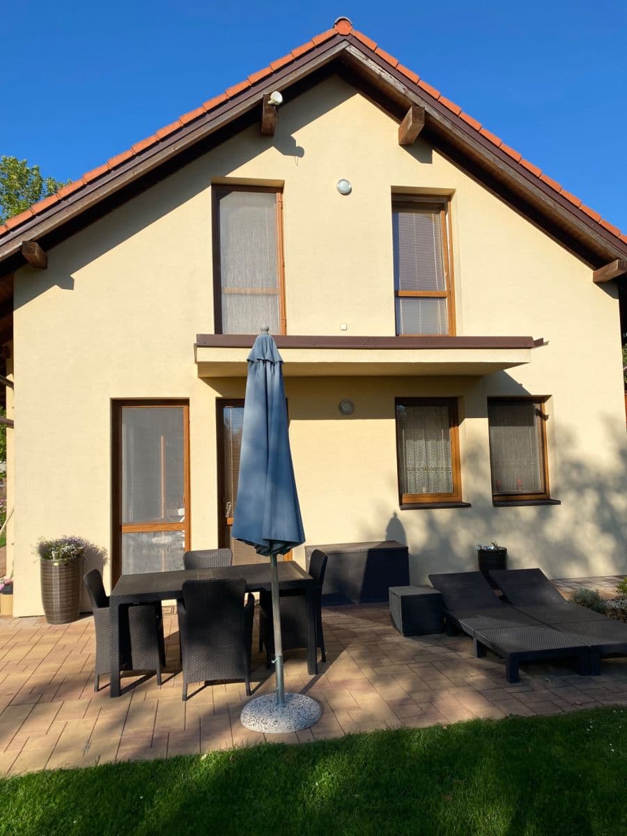 Prodej domu 114 m², pozemek 905 m², Mnichovo Hradiště, Středočeský kraj Prodej domu 114 m², pozemek 905 m², Mnichovo Hradiště, Středočeský kraj