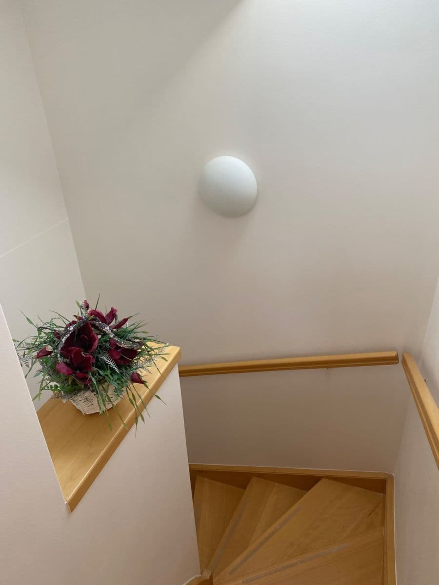 Prodej domu 114 m², pozemek 905 m², Mnichovo Hradiště, Středočeský kraj Prodej domu 114 m², pozemek 905 m², Mnichovo Hradiště, Středočeský kraj