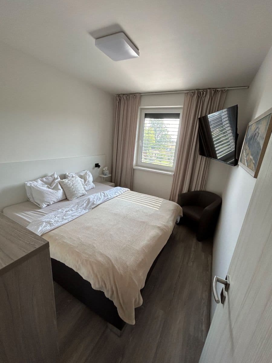 Prodej domu 124 m², pozemek 281 m², Třebízského, Líbeznice, Středočeský kraj Prodej domu 124 m², pozemek 281 m², Třebízského, Líbeznice, Středočeský kraj