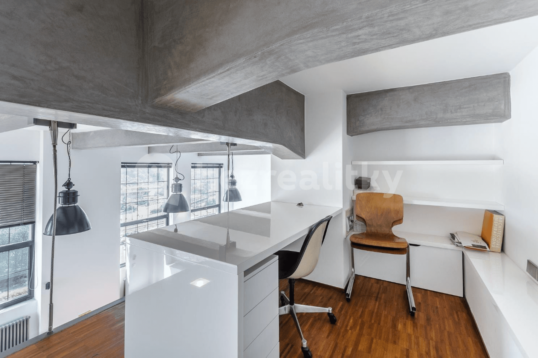 Pronájem kanceláře 114 m², Křížová, Praha, Praha Pronájem kanceláře 114 m², Křížová, Praha, Praha