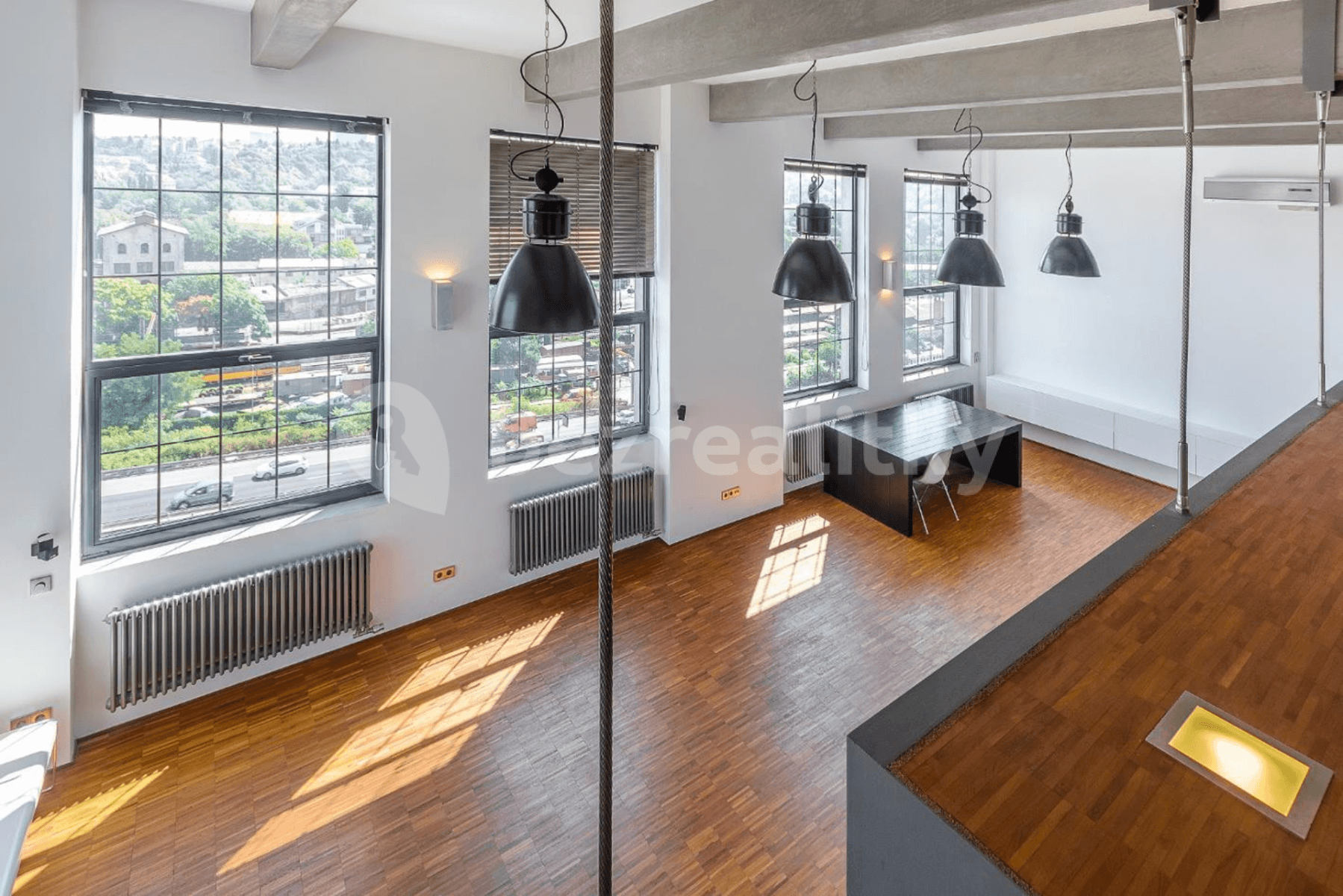 Pronájem kanceláře 114 m², Křížová, Praha, Praha Pronájem kanceláře 114 m², Křížová, Praha, Praha