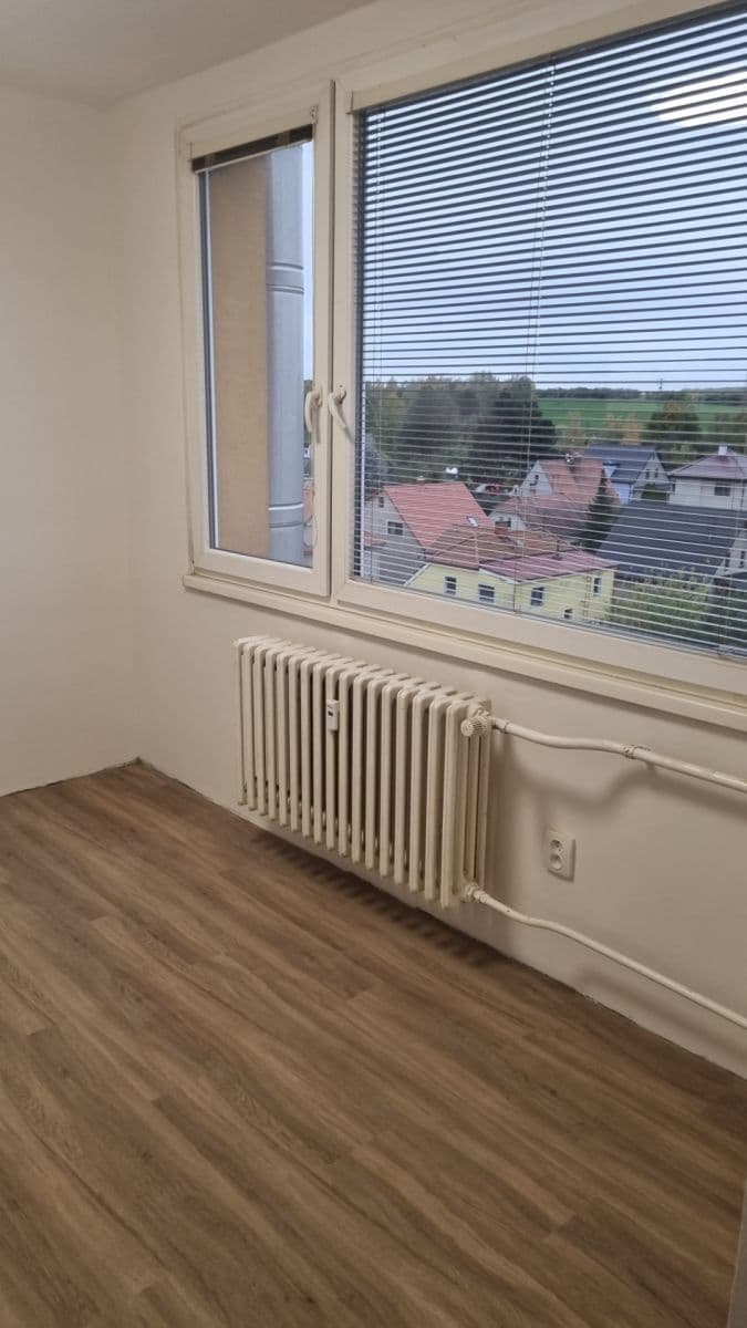 Pronájem bytu 2+1 65 m², Dr. E. Beneše, Bystřice, Středočeský kraj Pronájem bytu 2+1 65 m², Dr. E. Beneše, Bystřice, Středočeský kraj