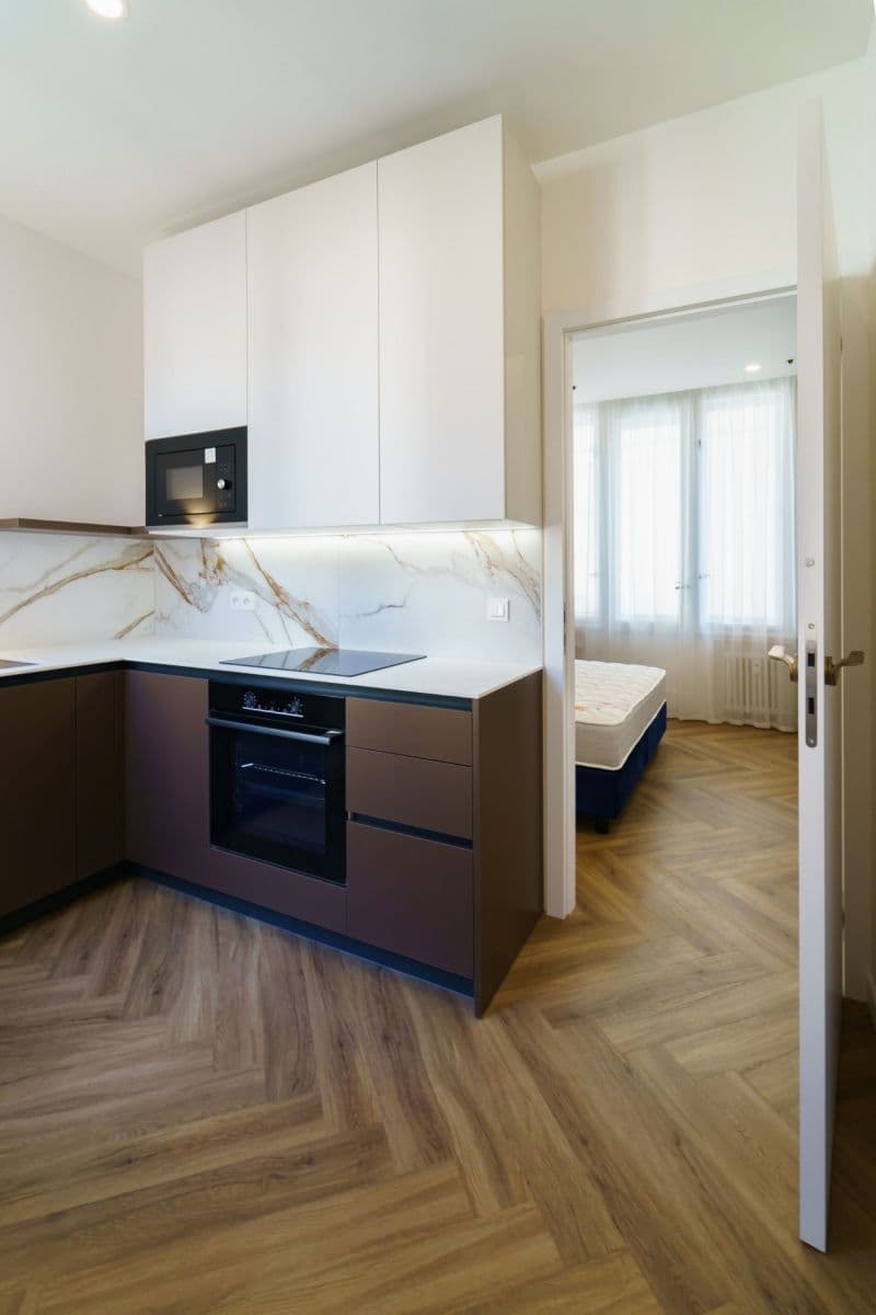 Pronájem bytu 1+1 33 m², Vojtěšská, Praha, Praha Pronájem bytu 1+1 33 m², Vojtěšská, Praha, Praha