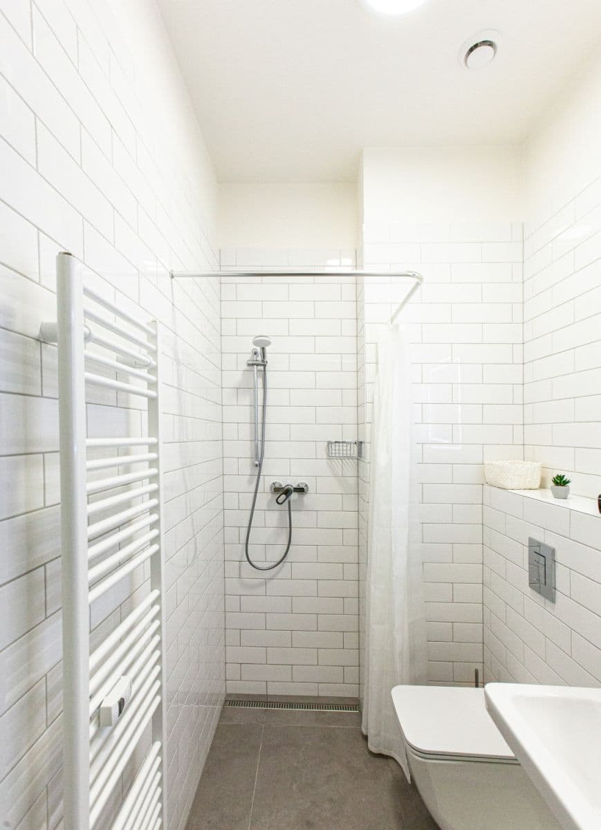 Pronájem bytu 22 m², Vlhká, Brno, Jihomoravský kraj Pronájem bytu 22 m², Vlhká, Brno, Jihomoravský kraj