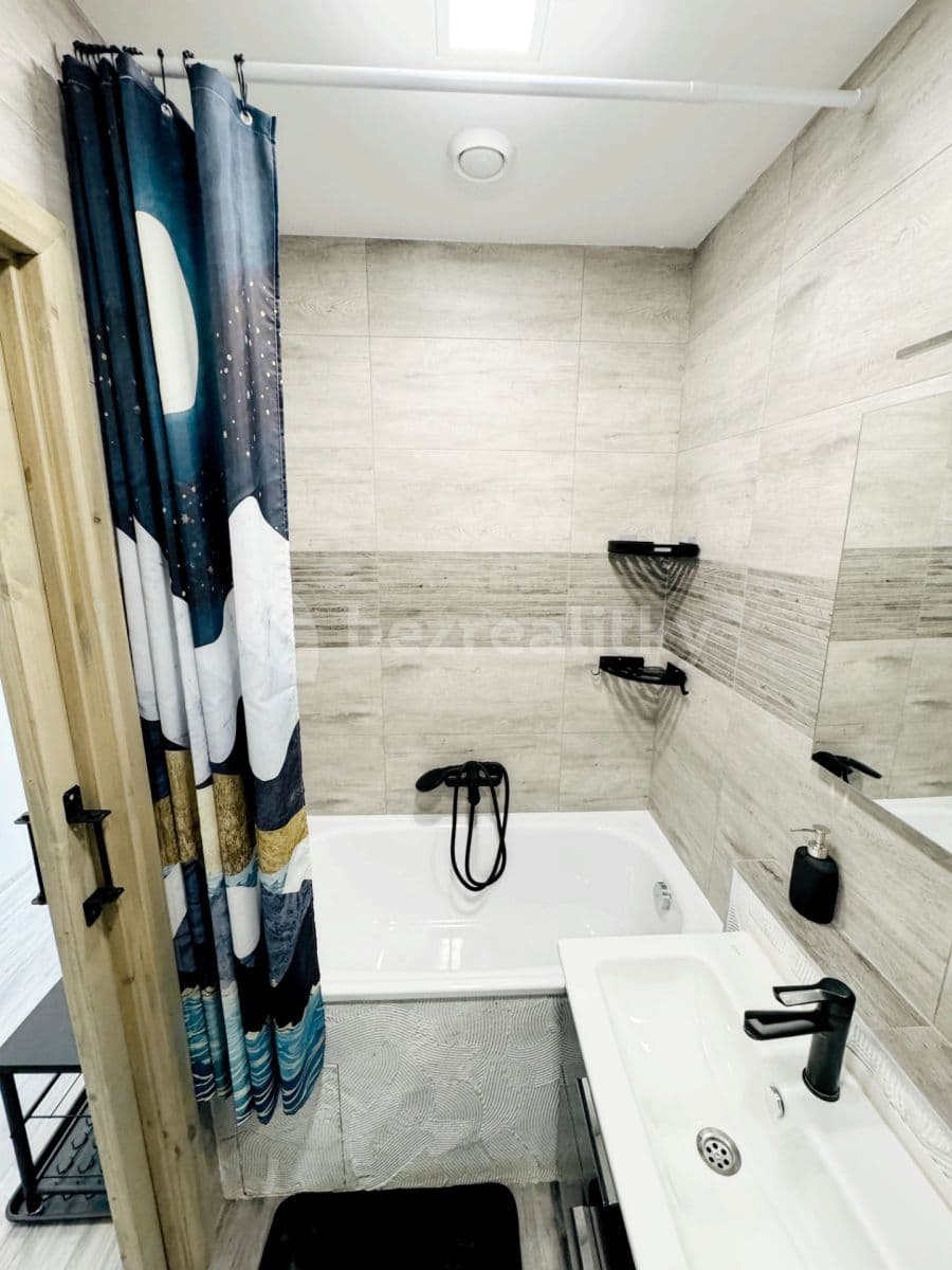 Pronájem bytu 3+kk 60 m², Tanvaldská, Praha, Praha Pronájem bytu 3+kk 60 m², Tanvaldská, Praha, Praha