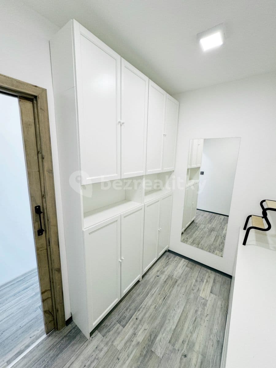 Pronájem bytu 3+kk 60 m², Tanvaldská, Praha, Praha Pronájem bytu 3+kk 60 m², Tanvaldská, Praha, Praha