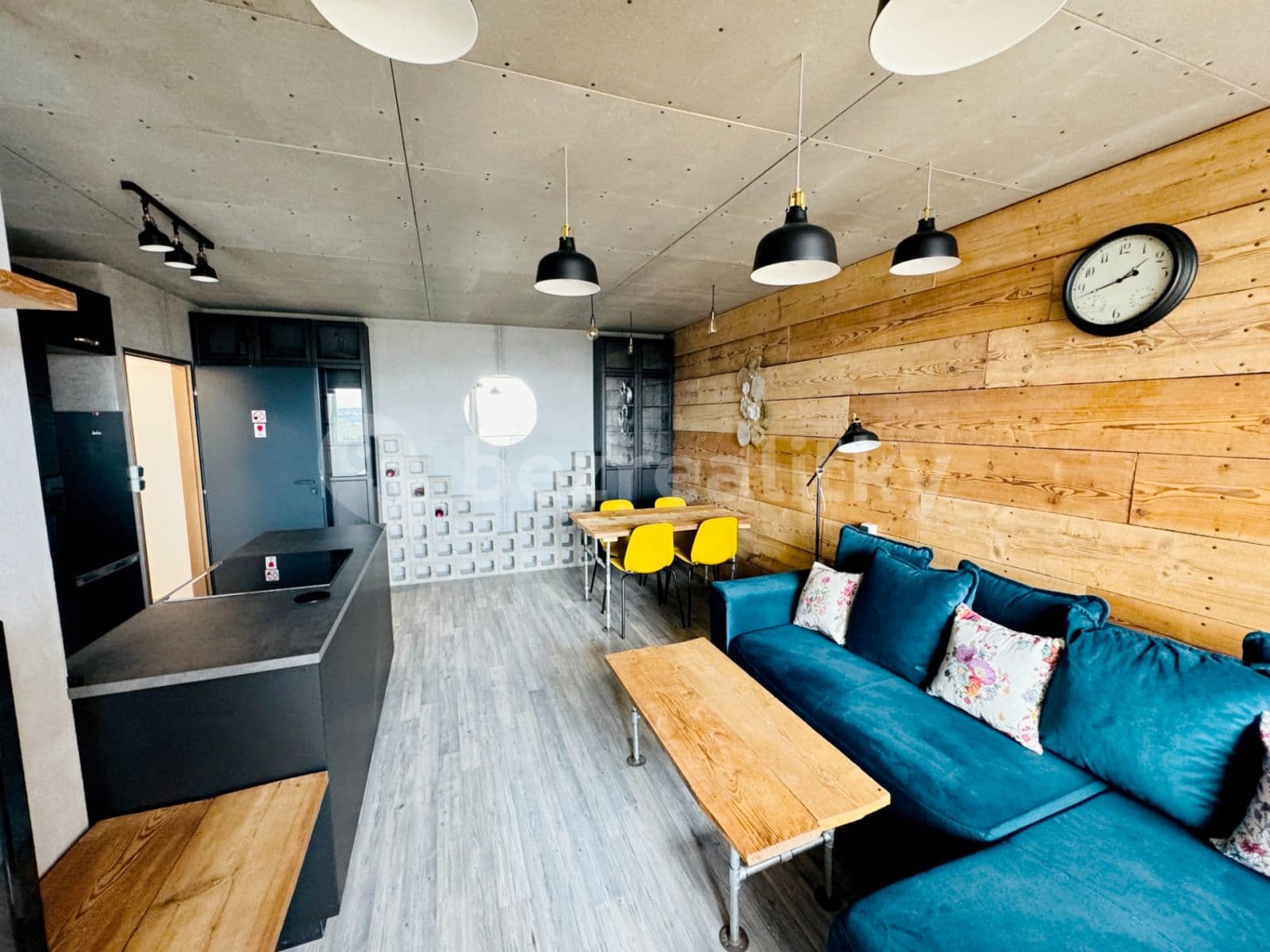 Pronájem bytu 3+kk 60 m², Tanvaldská, Praha, Praha Pronájem bytu 3+kk 60 m², Tanvaldská, Praha, Praha