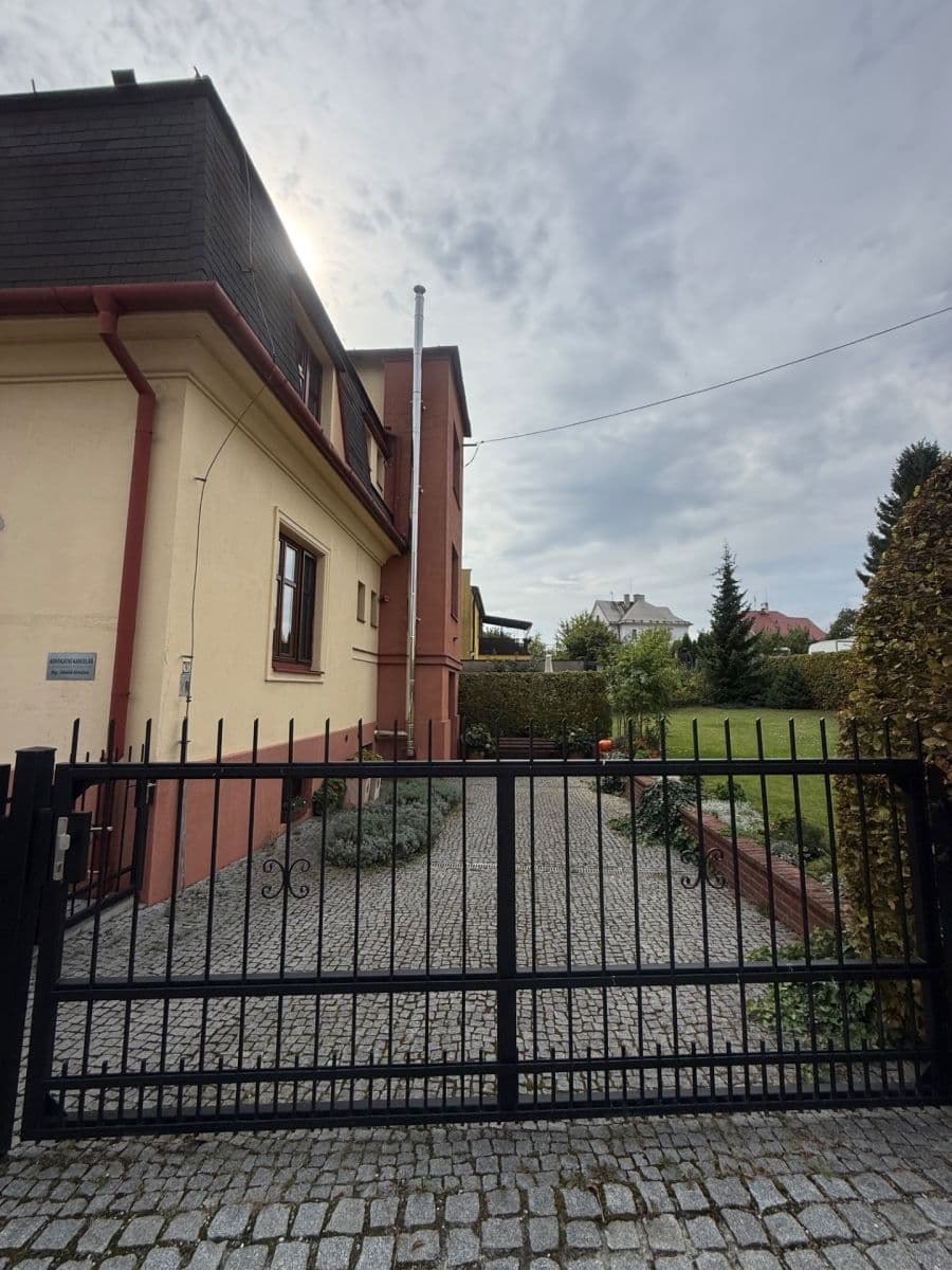 Pronájem bytu 2+kk 50 m², U Rourovny, Ostrava, Moravskoslezský kraj Pronájem bytu 2+kk 50 m², U Rourovny, Ostrava, Moravskoslezský kraj