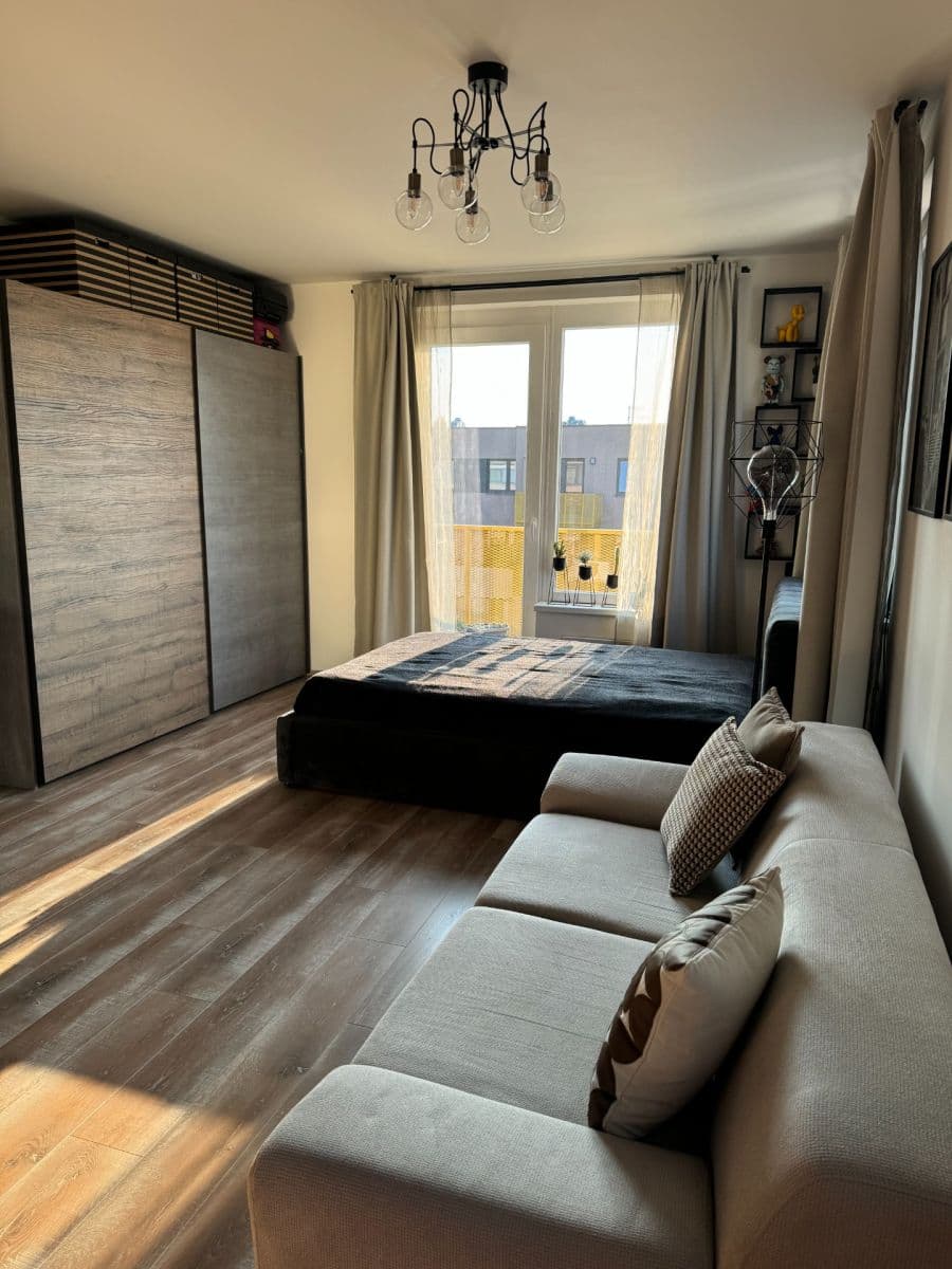 Pronájem bytu 1+kk 42 m², Honzíkova, Praha, Praha Pronájem bytu 1+kk 42 m², Honzíkova, Praha, Praha