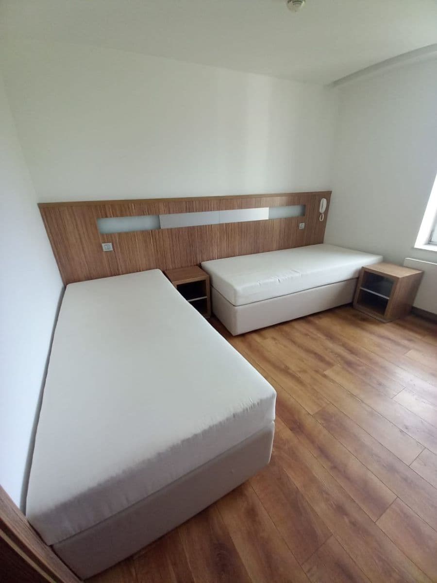 Pronájem bytu Garsoniéra 21 m², Suchdolské náměstí, Praha, Praha Pronájem bytu Garsoniéra 21 m², Suchdolské náměstí, Praha, Praha
