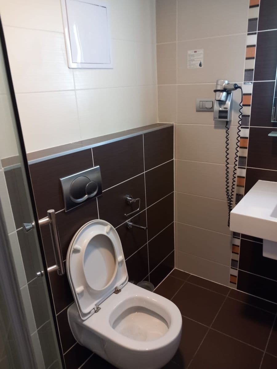 Pronájem bytu Garsoniéra 21 m², Suchdolské náměstí, Praha, Praha Pronájem bytu Garsoniéra 21 m², Suchdolské náměstí, Praha, Praha