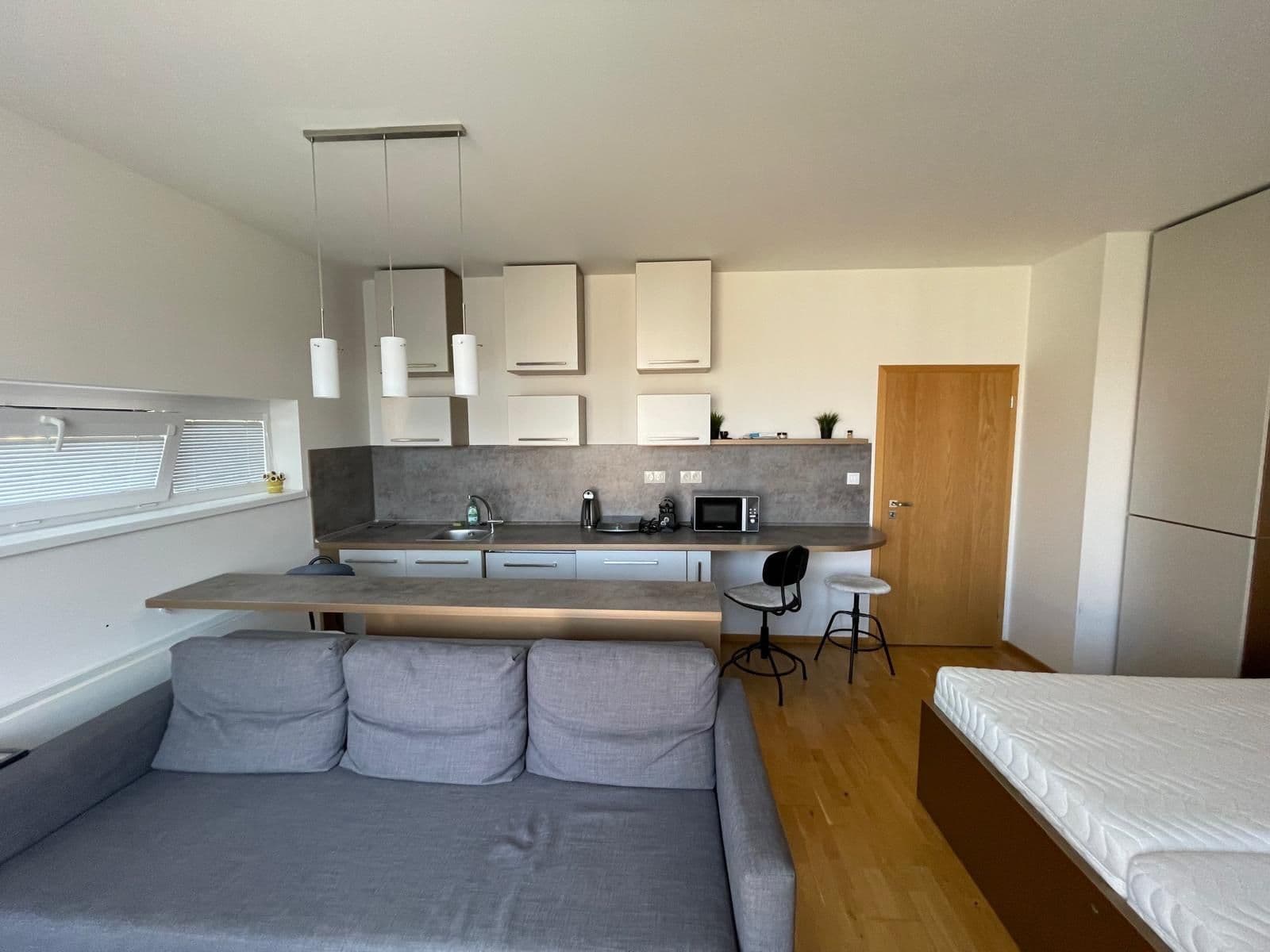 Prodej bytu 1+kk 36 m², U Roháčových kasáren, Praha, Praha Prodej bytu 1+kk 36 m², U Roháčových kasáren, Praha, Praha