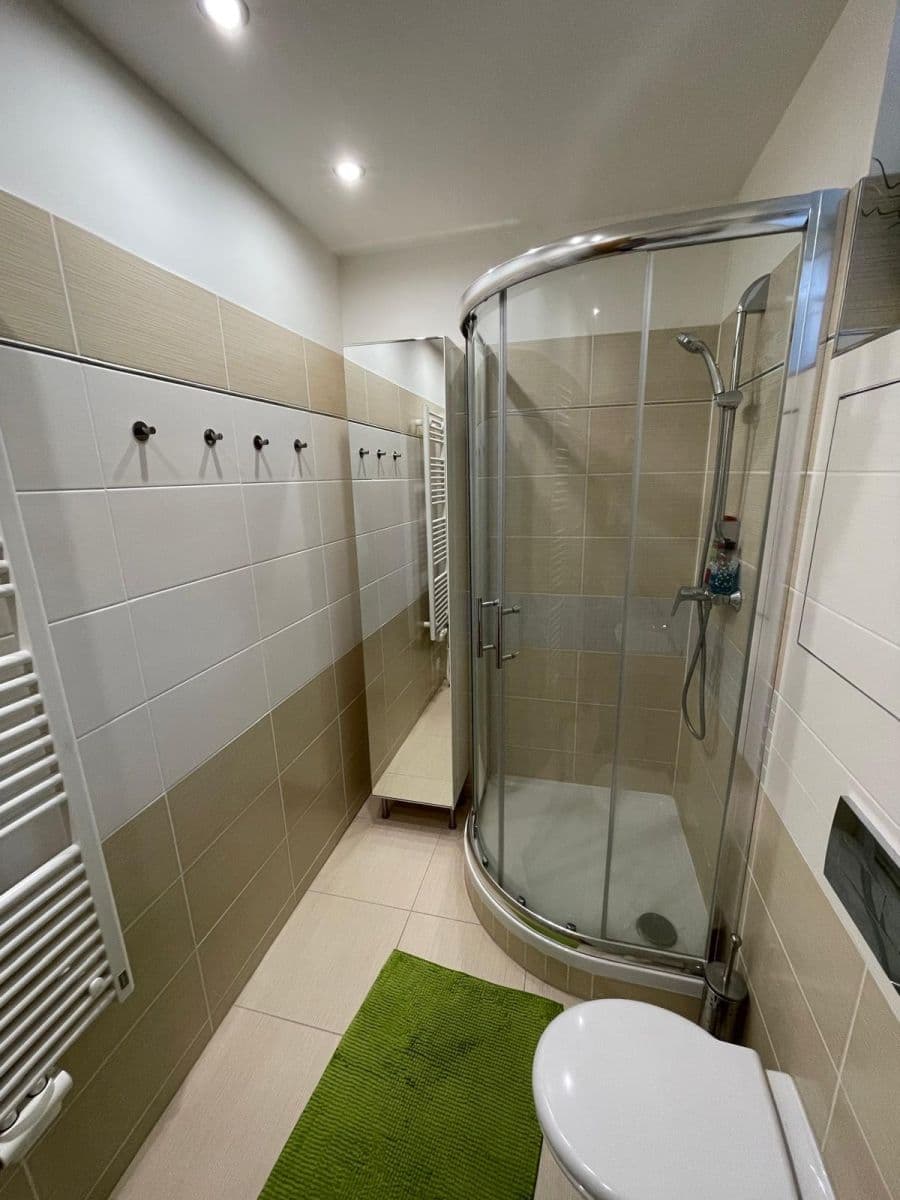 Prodej bytu 1+kk 36 m², U Roháčových kasáren, Praha, Praha Prodej bytu 1+kk 36 m², U Roháčových kasáren, Praha, Praha