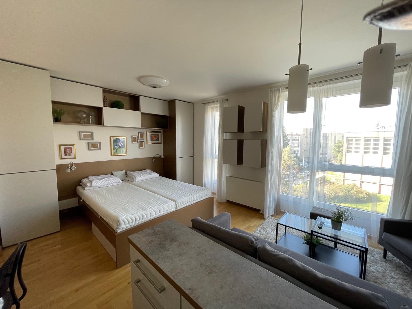 Prodej bytu 1+kk 36 m², U Roháčových kasáren, Praha, Praha Prodej bytu 1+kk 36 m², U Roháčových kasáren, Praha, Praha