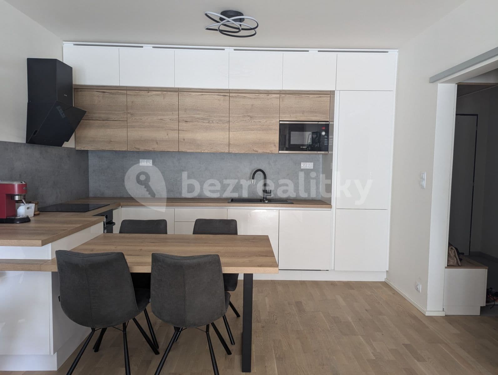 Pronájem bytu 2+kk 60 m², V Horkách, Praha, Praha Pronájem bytu 2+kk 60 m², V Horkách, Praha, Praha