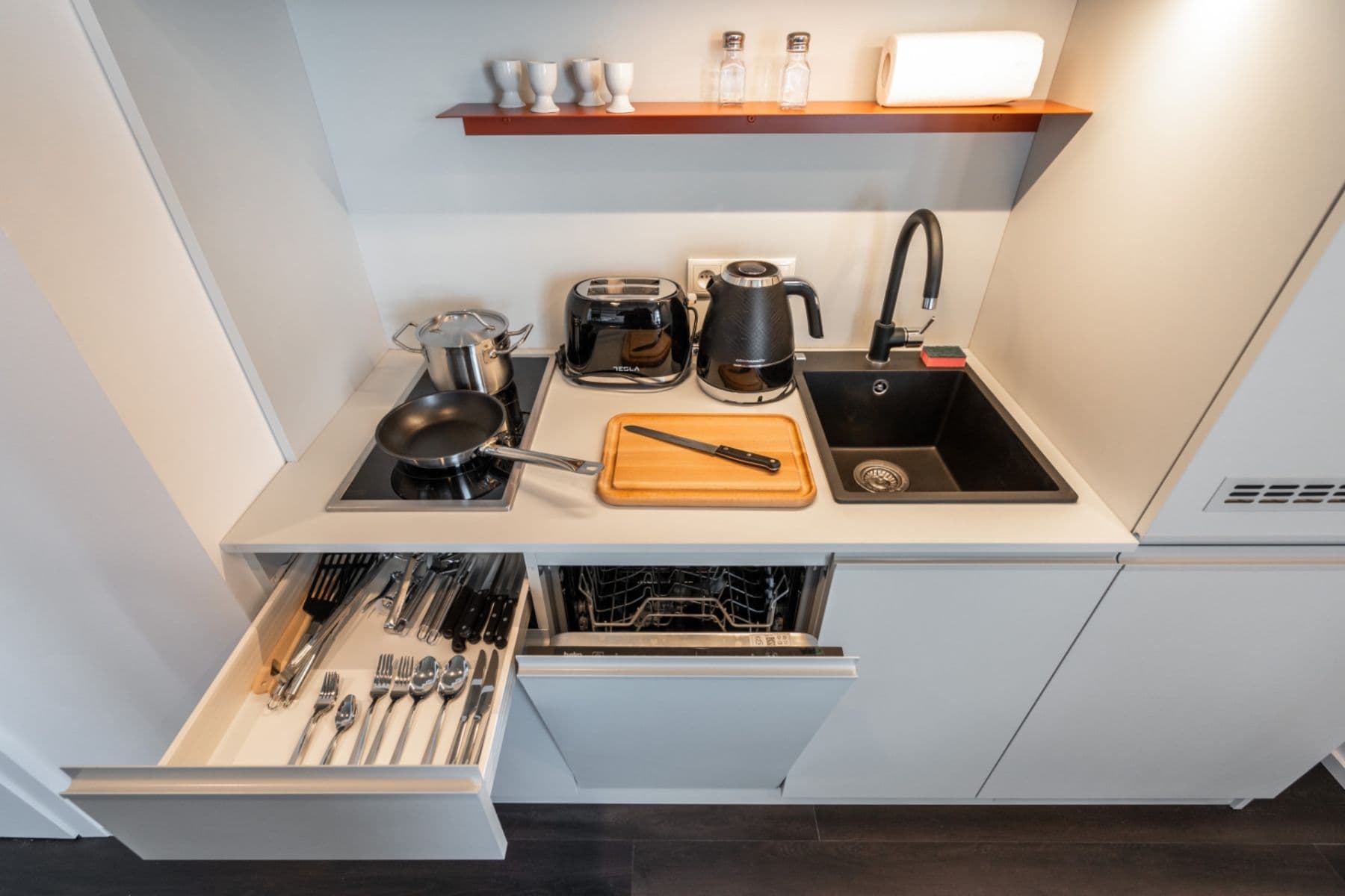 Pronájem bytu 1+kk 27 m², Obchodní, Říčany, Středočeský kraj Pronájem bytu 1+kk 27 m², Obchodní, Říčany, Středočeský kraj