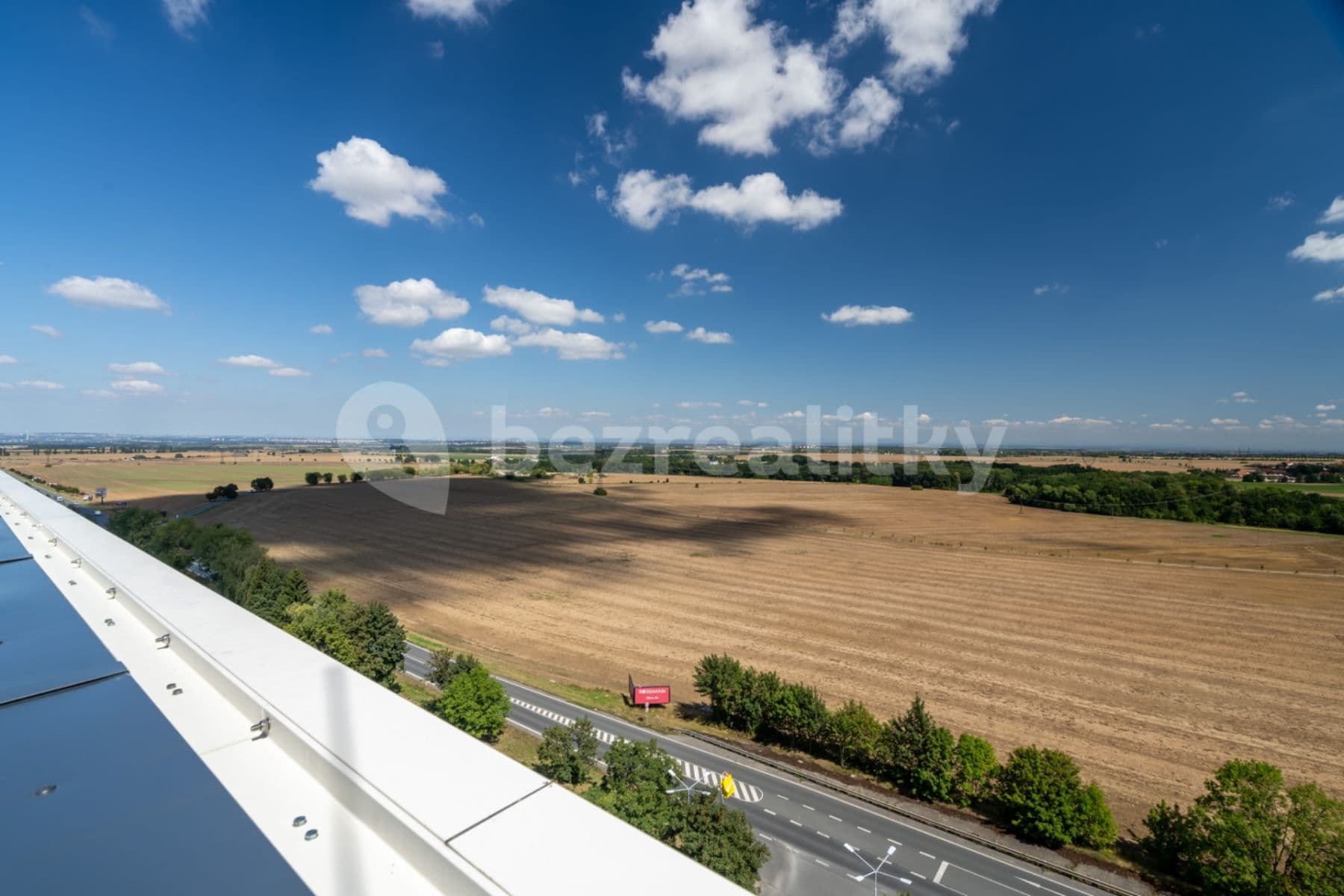 Pronájem bytu 1+kk 37 m², Obchodní, Říčany, Středočeský kraj Pronájem bytu 1+kk 37 m², Obchodní, Říčany, Středočeský kraj