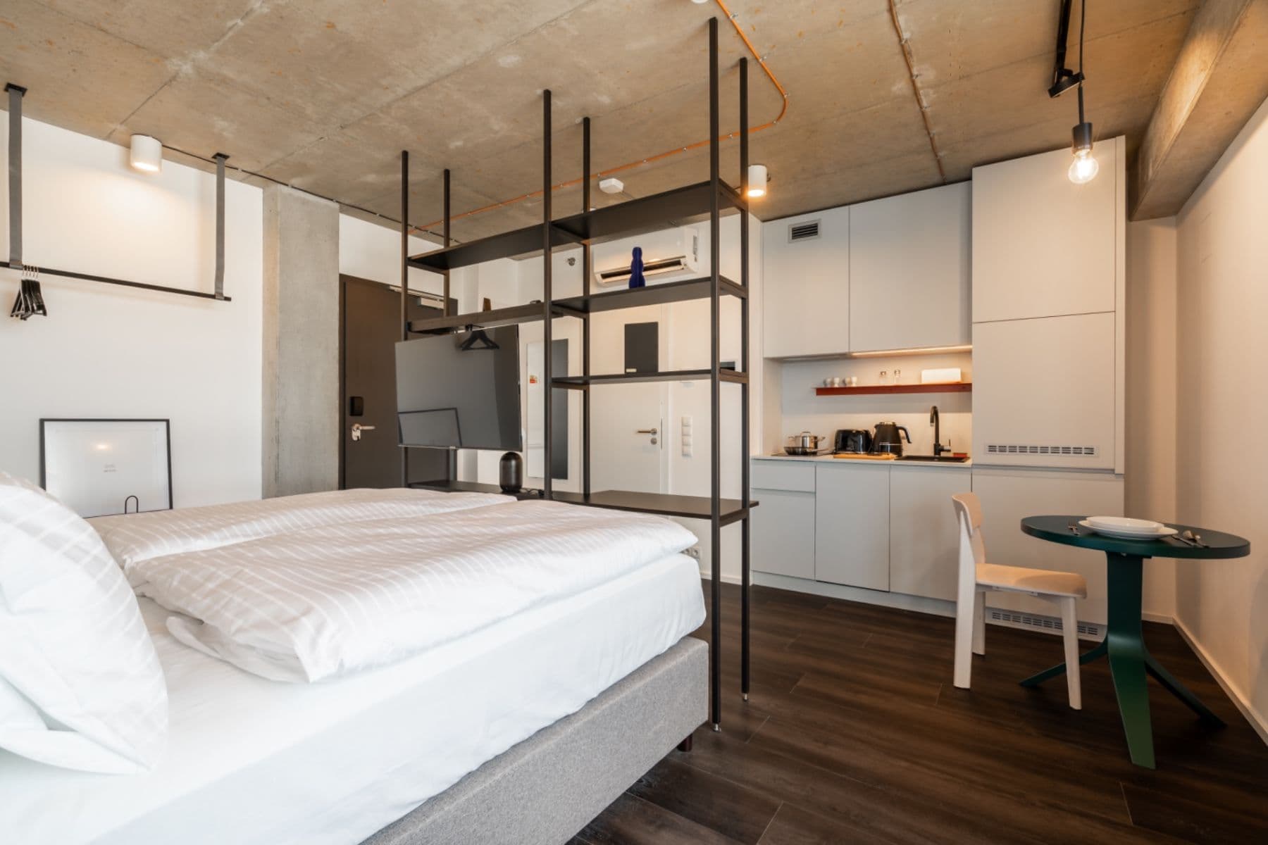 Pronájem bytu 1+kk 38 m², Obchodní, Říčany, Středočeský kraj Pronájem bytu 1+kk 38 m², Obchodní, Říčany, Středočeský kraj