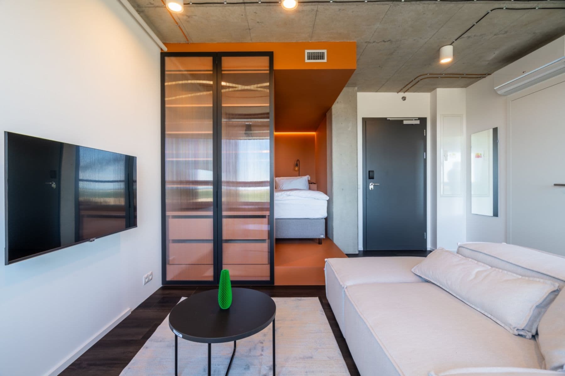 Pronájem bytu 1+kk 33 m², Obchodní, Říčany, Středočeský kraj Pronájem bytu 1+kk 33 m², Obchodní, Říčany, Středočeský kraj