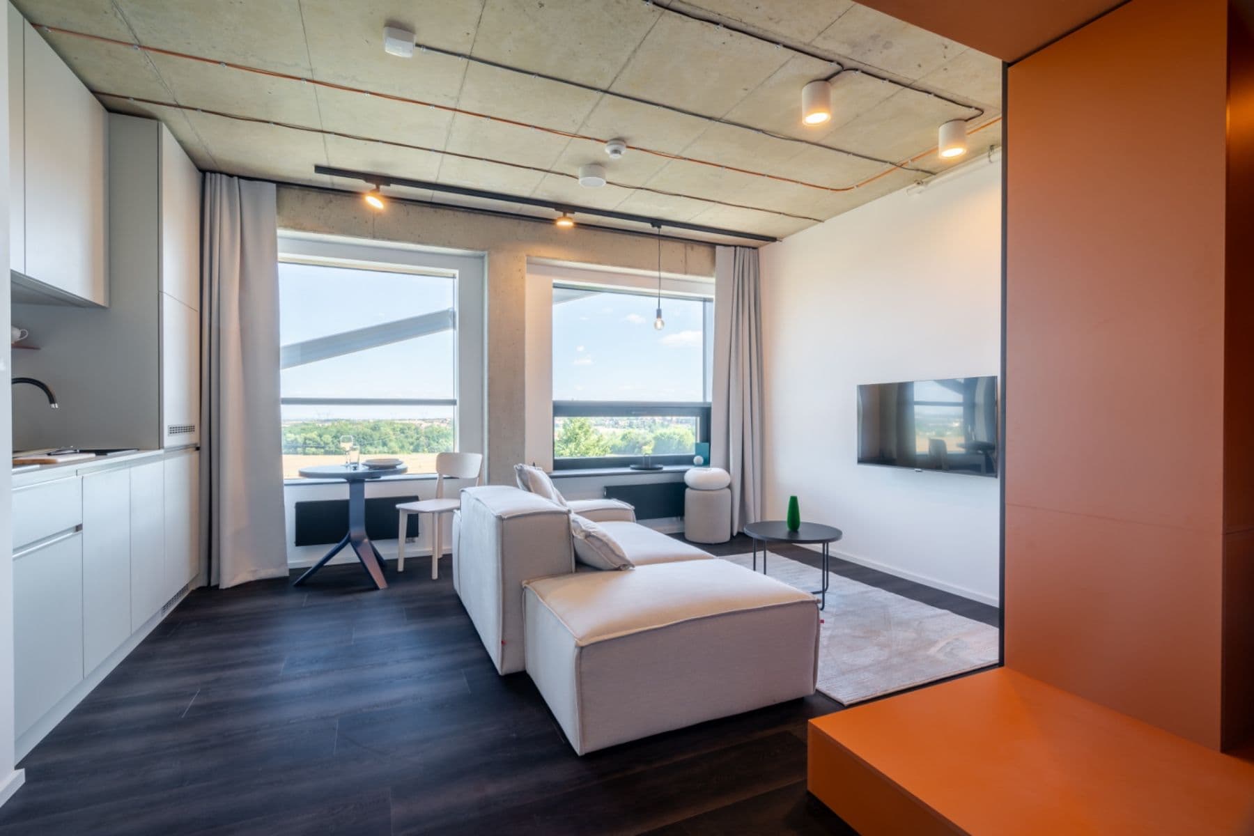 Pronájem bytu 1+kk 33 m², Obchodní, Říčany, Středočeský kraj Pronájem bytu 1+kk 33 m², Obchodní, Říčany, Středočeský kraj