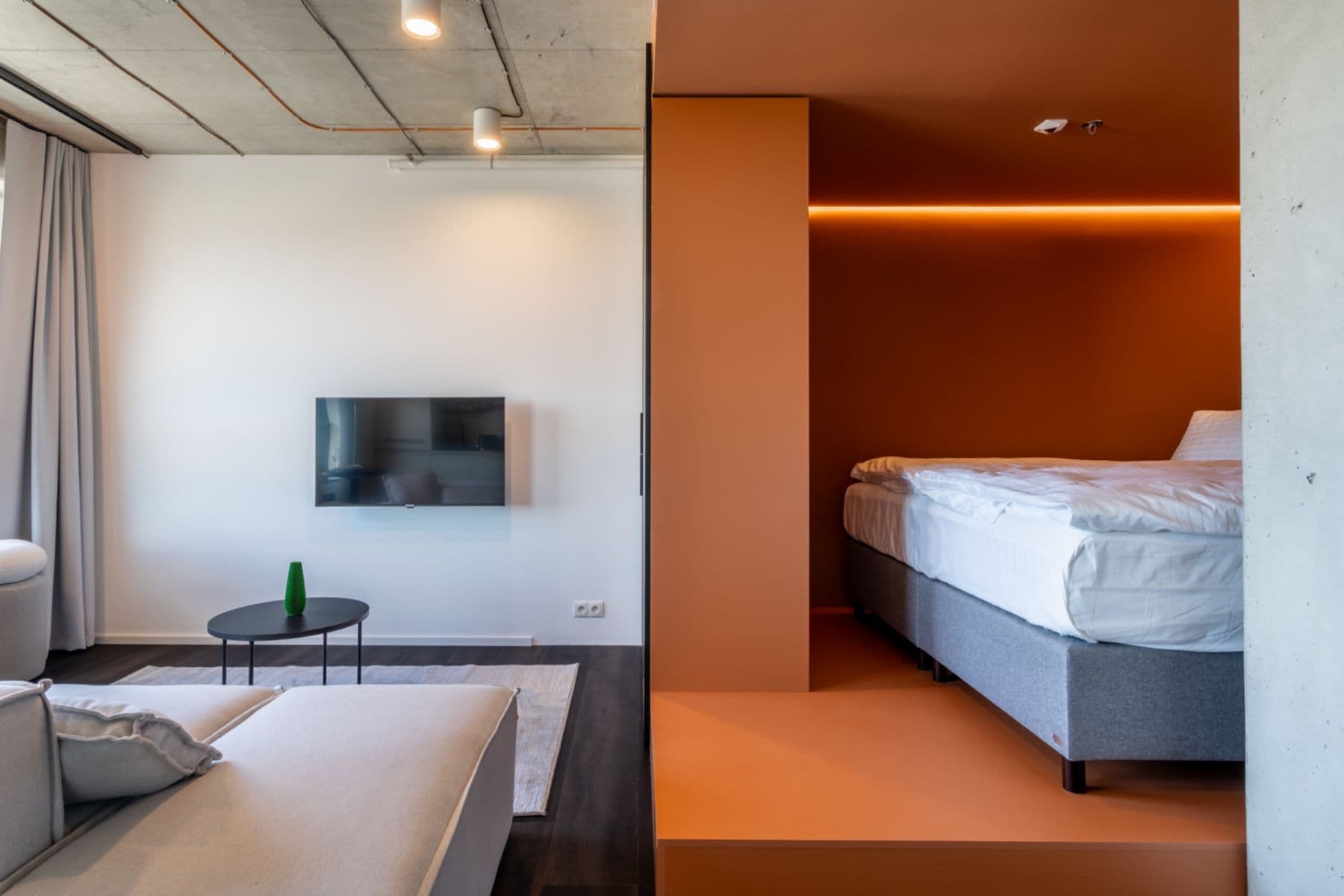 Pronájem bytu 1+kk 33 m², Obchodní, Říčany, Středočeský kraj Pronájem bytu 1+kk 33 m², Obchodní, Říčany, Středočeský kraj