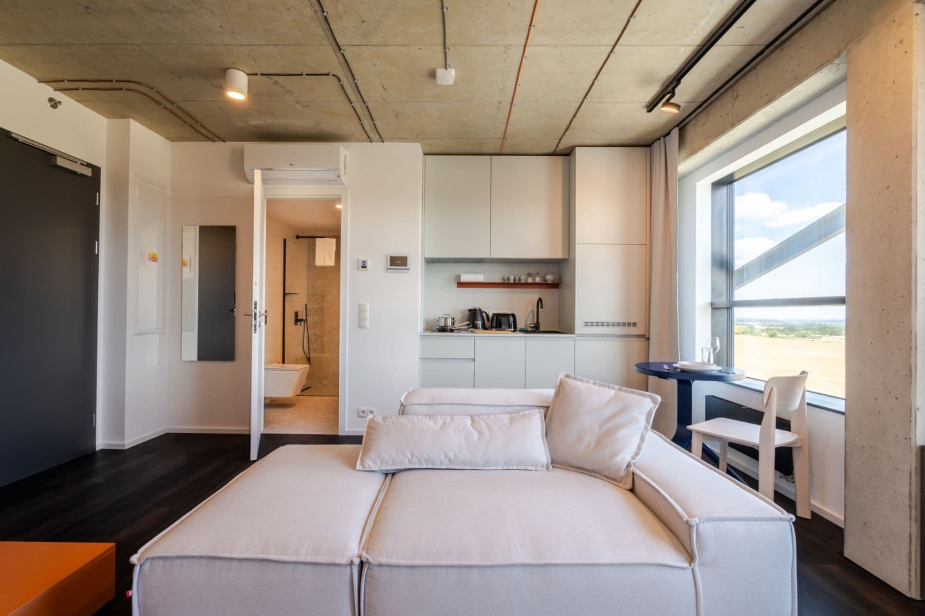 Pronájem bytu 1+kk 33 m², Obchodní, Říčany, Středočeský kraj Pronájem bytu 1+kk 33 m², Obchodní, Říčany, Středočeský kraj