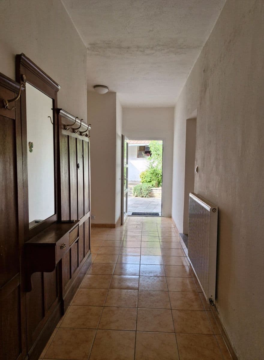 Prodej domu 321 m², pozemek 946 m², Nad Ostrůvkem, Pozořice, Jihomoravský kraj Prodej domu 321 m², pozemek 946 m², Nad Ostrůvkem, Pozořice, Jihomoravský kraj