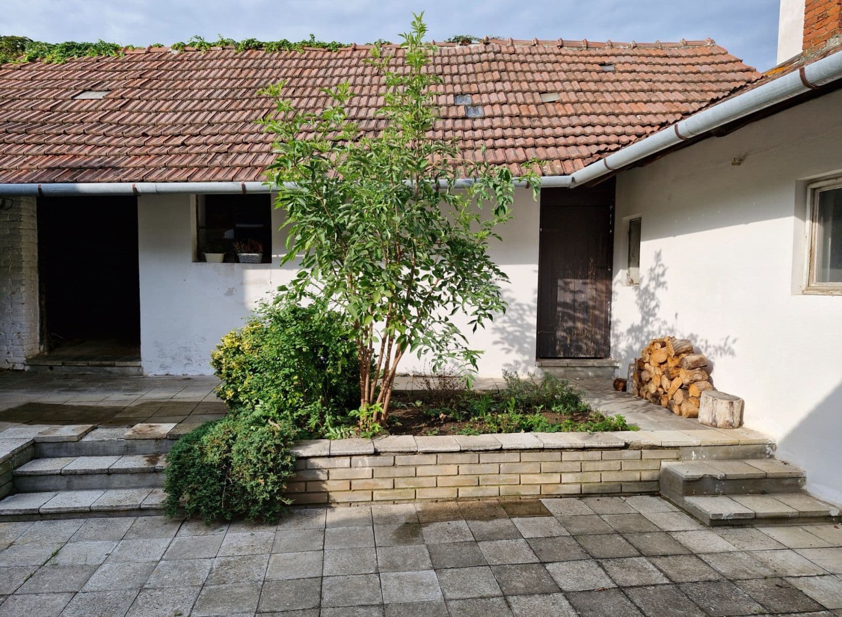 Prodej domu 321 m², pozemek 946 m², Nad Ostrůvkem, Pozořice, Jihomoravský kraj Prodej domu 321 m², pozemek 946 m², Nad Ostrůvkem, Pozořice, Jihomoravský kraj