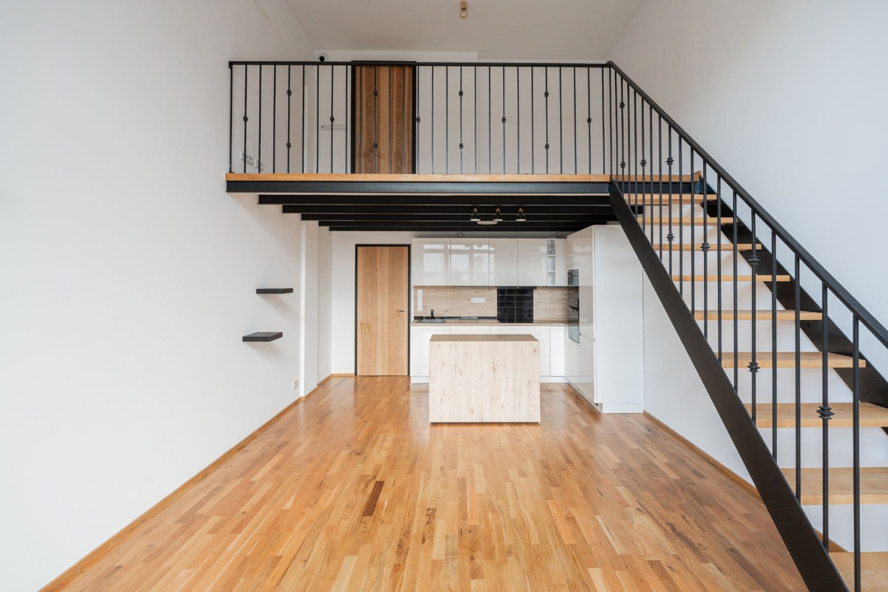 Pronájem bytu 3+kk 84 m², Ambrožova, Praha, Praha Pronájem bytu 3+kk 84 m², Ambrožova, Praha, Praha