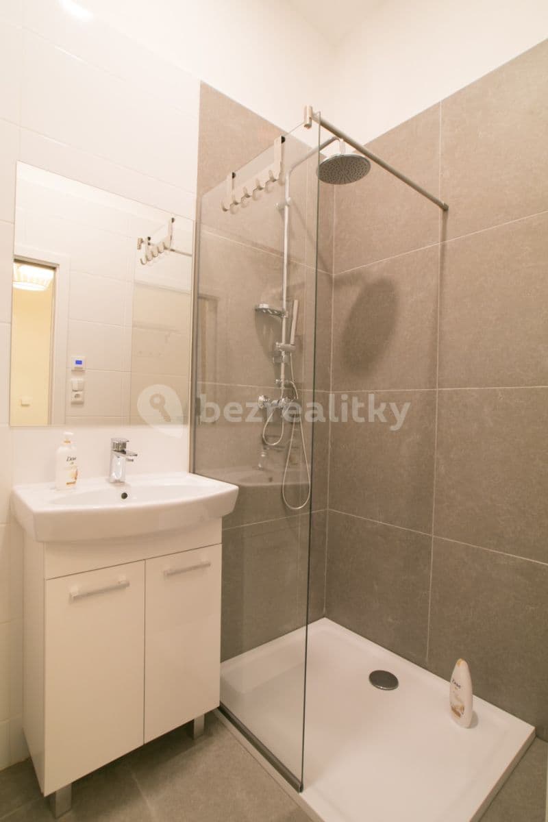 Pronájem bytu 1+1 33 m², Lidická, Praha, Praha Pronájem bytu 1+1 33 m², Lidická, Praha, Praha