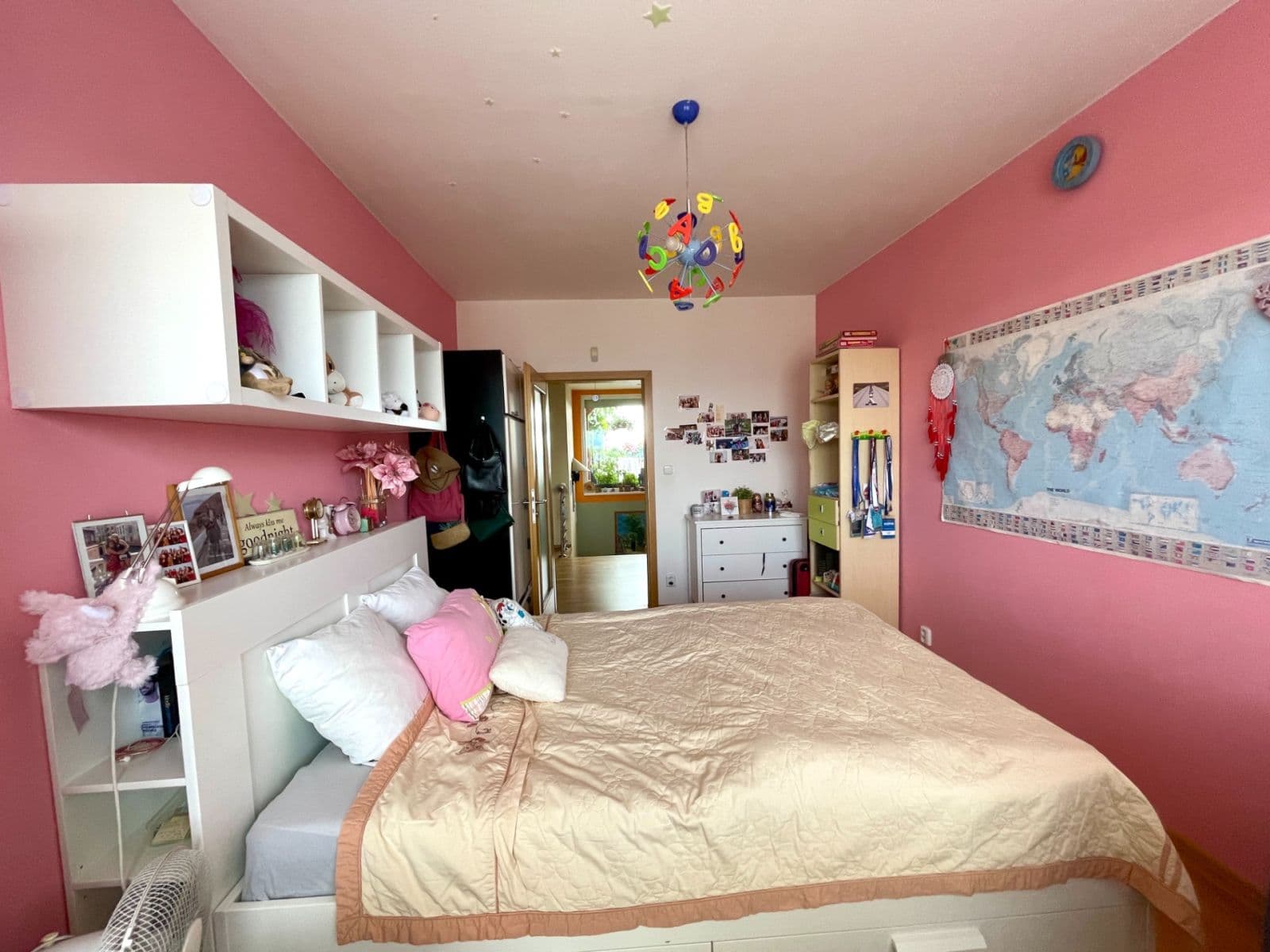 Pronájem bytu 4+1 164 m², Sazovická, Praha, Praha Pronájem bytu 4+1 164 m², Sazovická, Praha, Praha