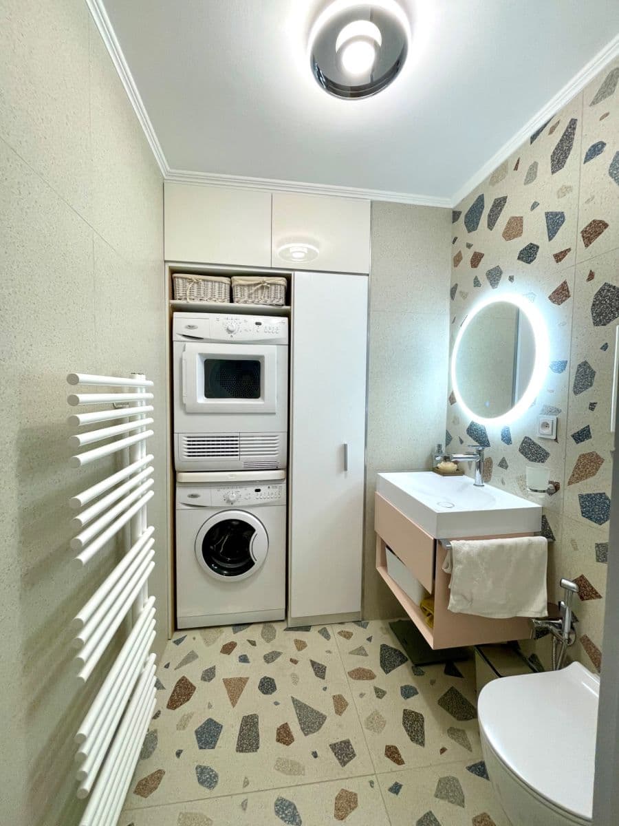 Pronájem bytu 4+1 164 m², Sazovická, Praha, Praha Pronájem bytu 4+1 164 m², Sazovická, Praha, Praha