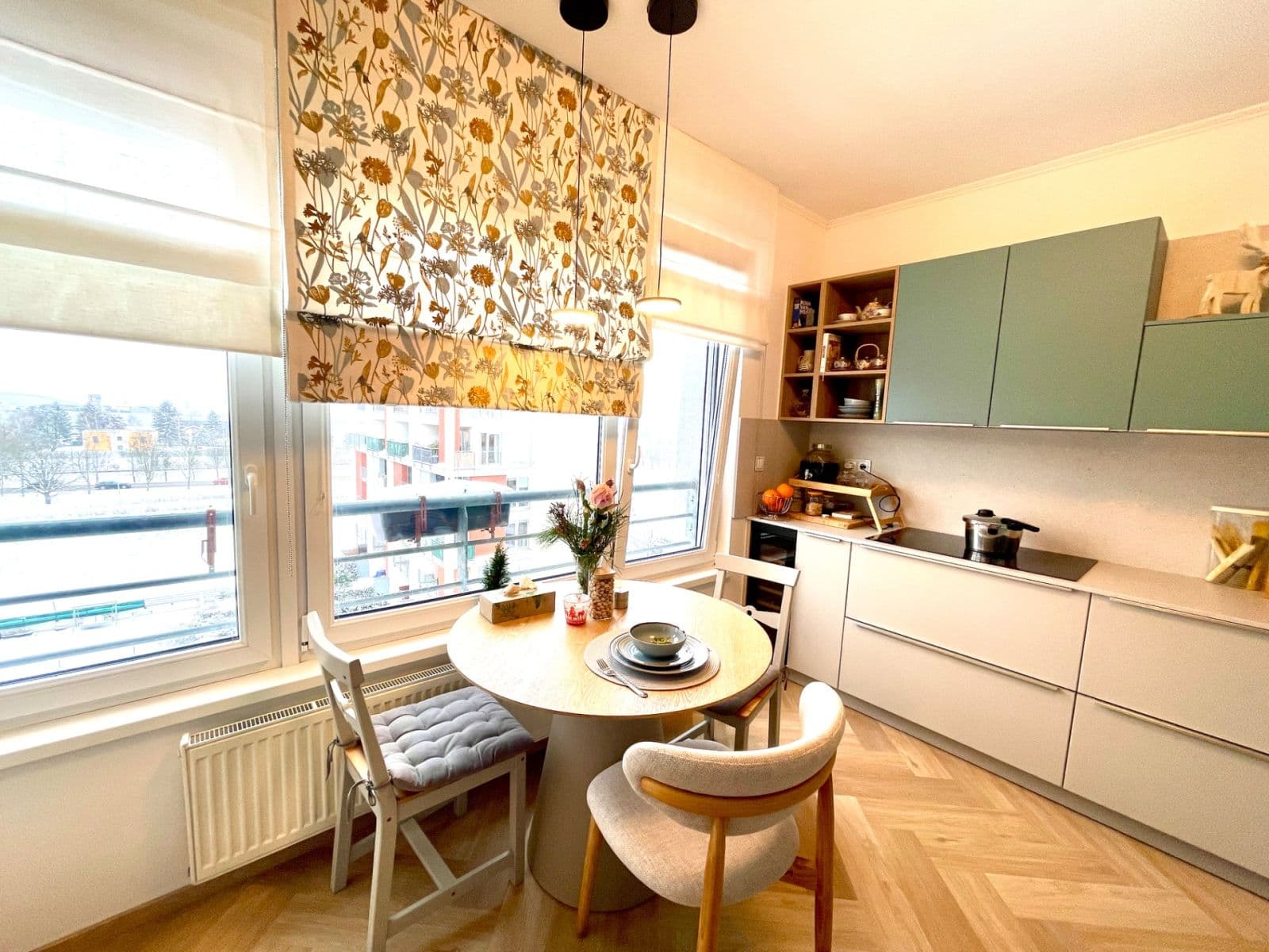 Pronájem bytu 4+1 164 m², Sazovická, Praha, Praha Pronájem bytu 4+1 164 m², Sazovická, Praha, Praha