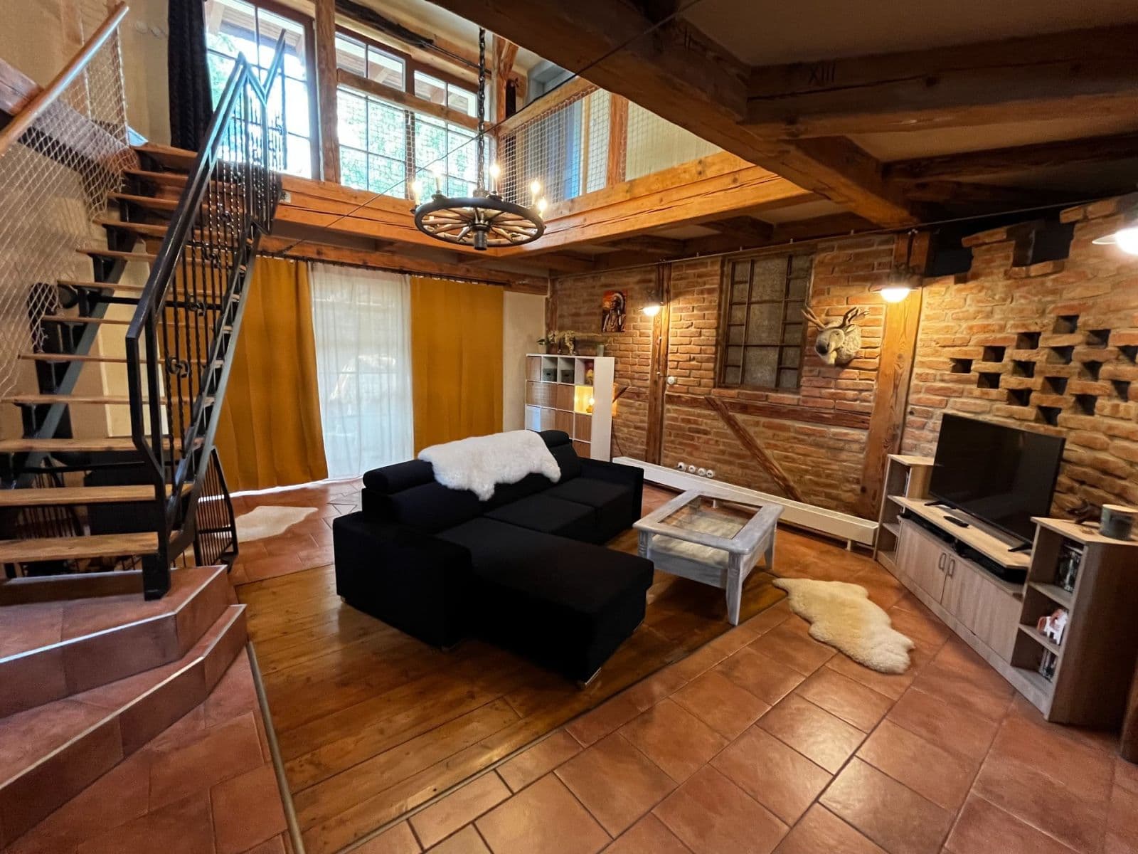 Pronájem domu 150 m², pozemek 200 m², Jízdecká, Nymburk, Středočeský kraj Pronájem domu 150 m², pozemek 200 m², Jízdecká, Nymburk, Středočeský kraj