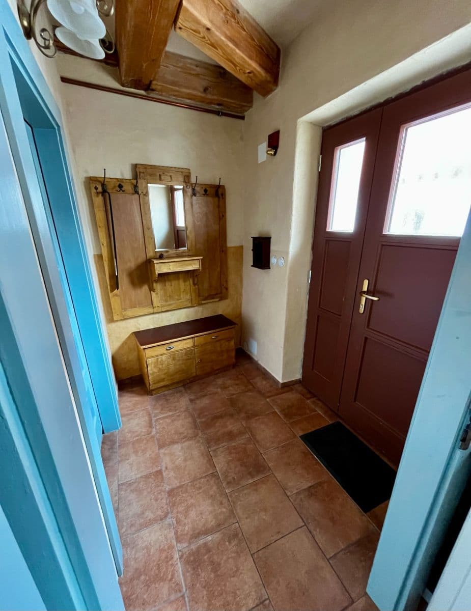 Pronájem domu 150 m², pozemek 200 m², Jízdecká, Nymburk, Středočeský kraj Pronájem domu 150 m², pozemek 200 m², Jízdecká, Nymburk, Středočeský kraj