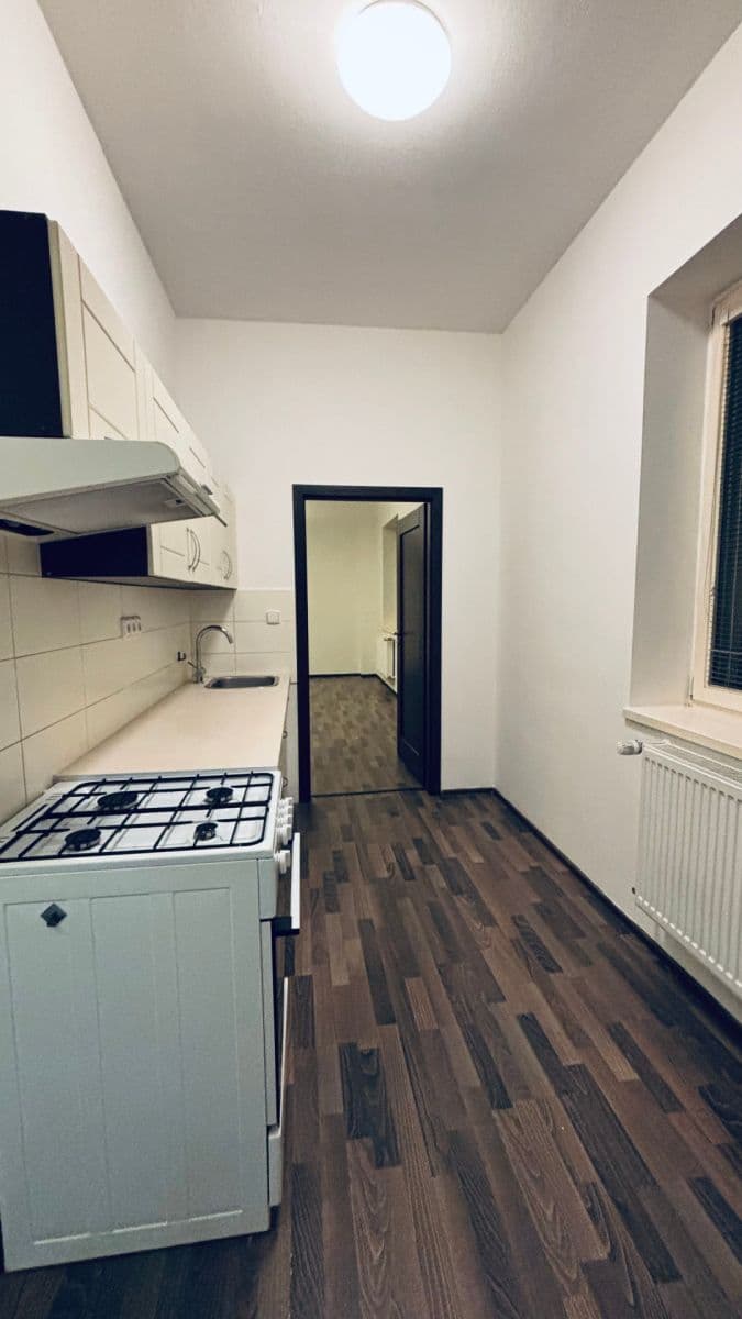 Pronájem bytu 2+kk 37 m², Kamenická, Praha, Praha Pronájem bytu 2+kk 37 m², Kamenická, Praha, Praha