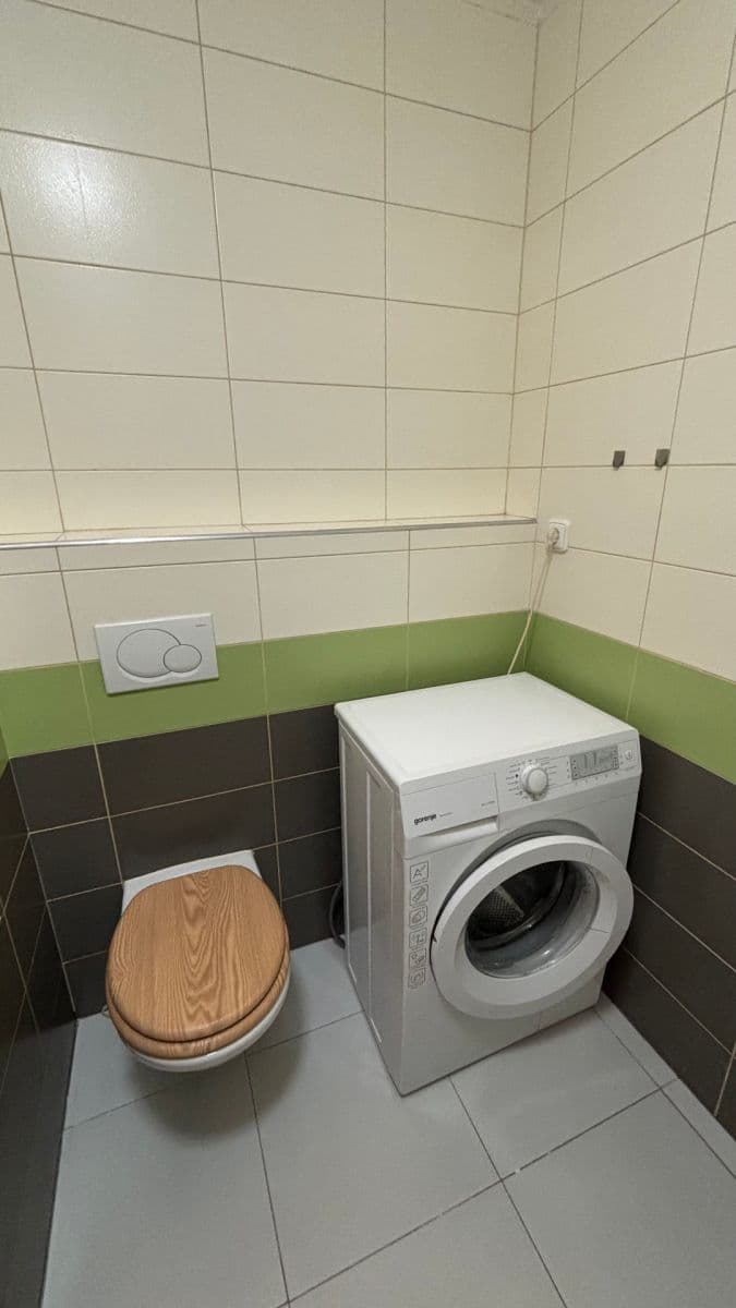 Pronájem bytu 2+kk 37 m², Kamenická, Praha, Praha Pronájem bytu 2+kk 37 m², Kamenická, Praha, Praha