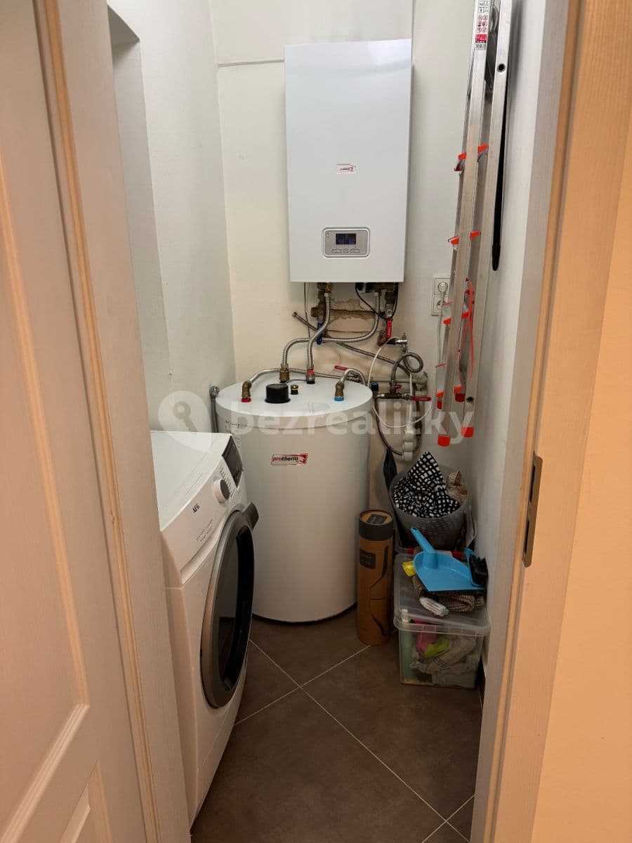 Pronájem bytu 1+1 55 m², V Jirchářích, Praha, Praha Pronájem bytu 1+1 55 m², V Jirchářích, Praha, Praha