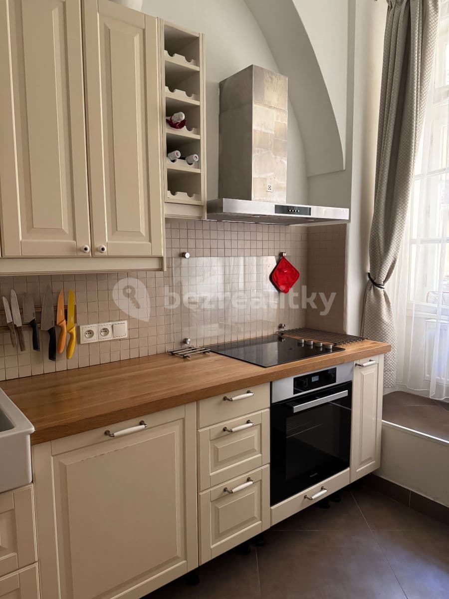 Pronájem bytu 1+1 55 m², V Jirchářích, Praha, Praha Pronájem bytu 1+1 55 m², V Jirchářích, Praha, Praha