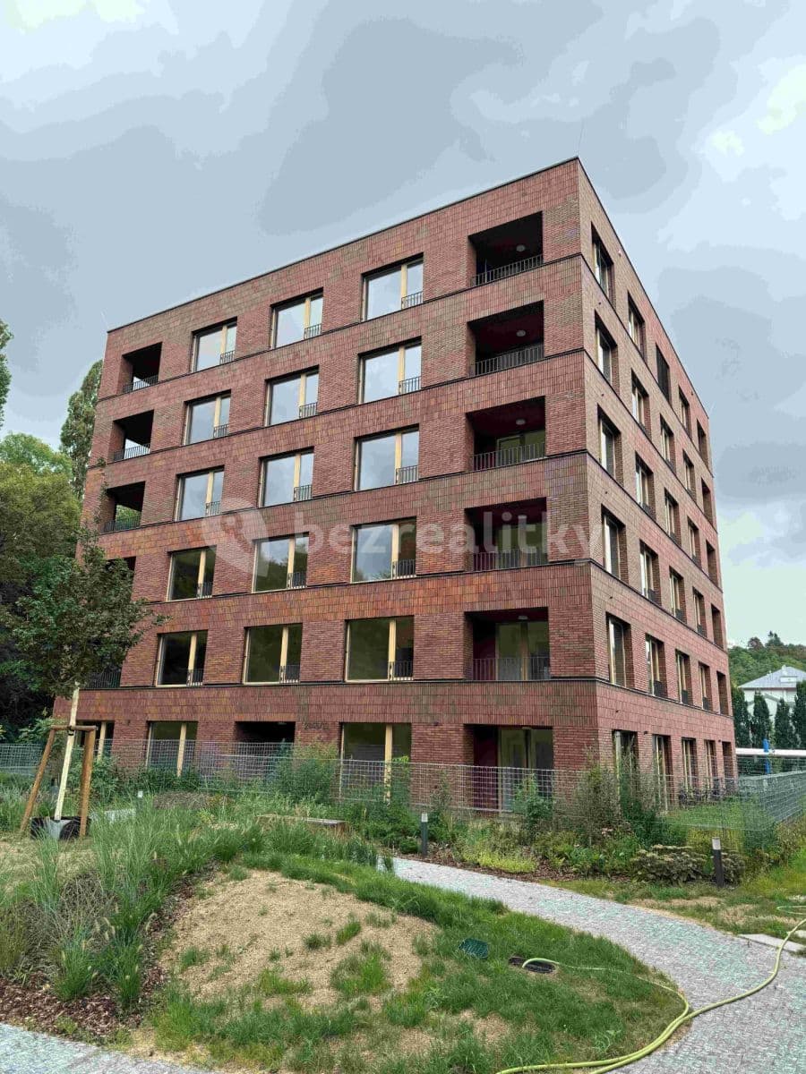 Pronájem bytu 2+kk 56 m², Pod Juliskou, Praha, Praha Pronájem bytu 2+kk 56 m², Pod Juliskou, Praha, Praha