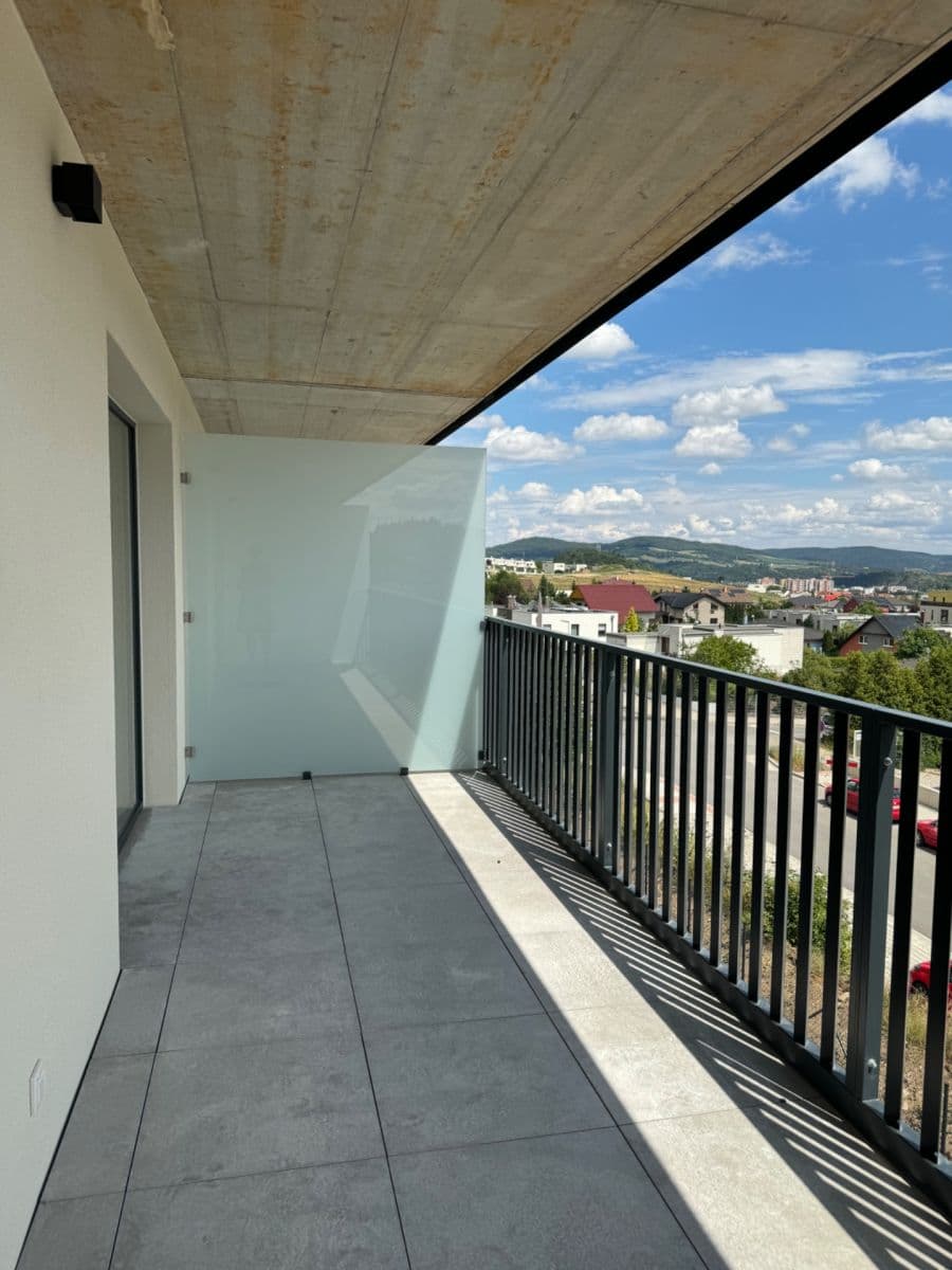 Pronájem bytu 2+kk 45 m², U Židovského hřbitova, Beroun, Středočeský kraj Pronájem bytu 2+kk 45 m², U Židovského hřbitova, Beroun, Středočeský kraj