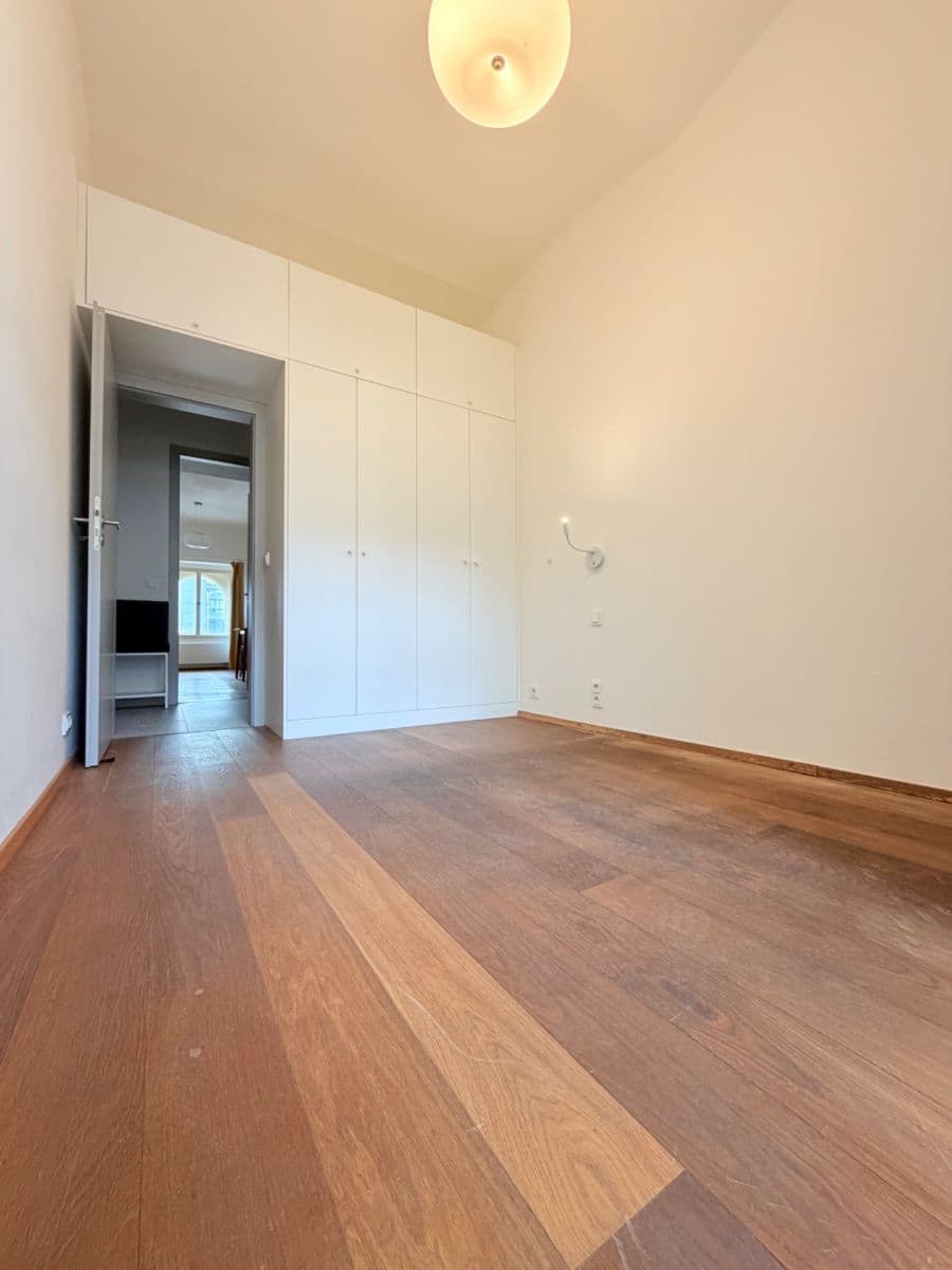 Pronájem bytu 2+kk 42 m², Pobřežní, Praha, Praha Pronájem bytu 2+kk 42 m², Pobřežní, Praha, Praha