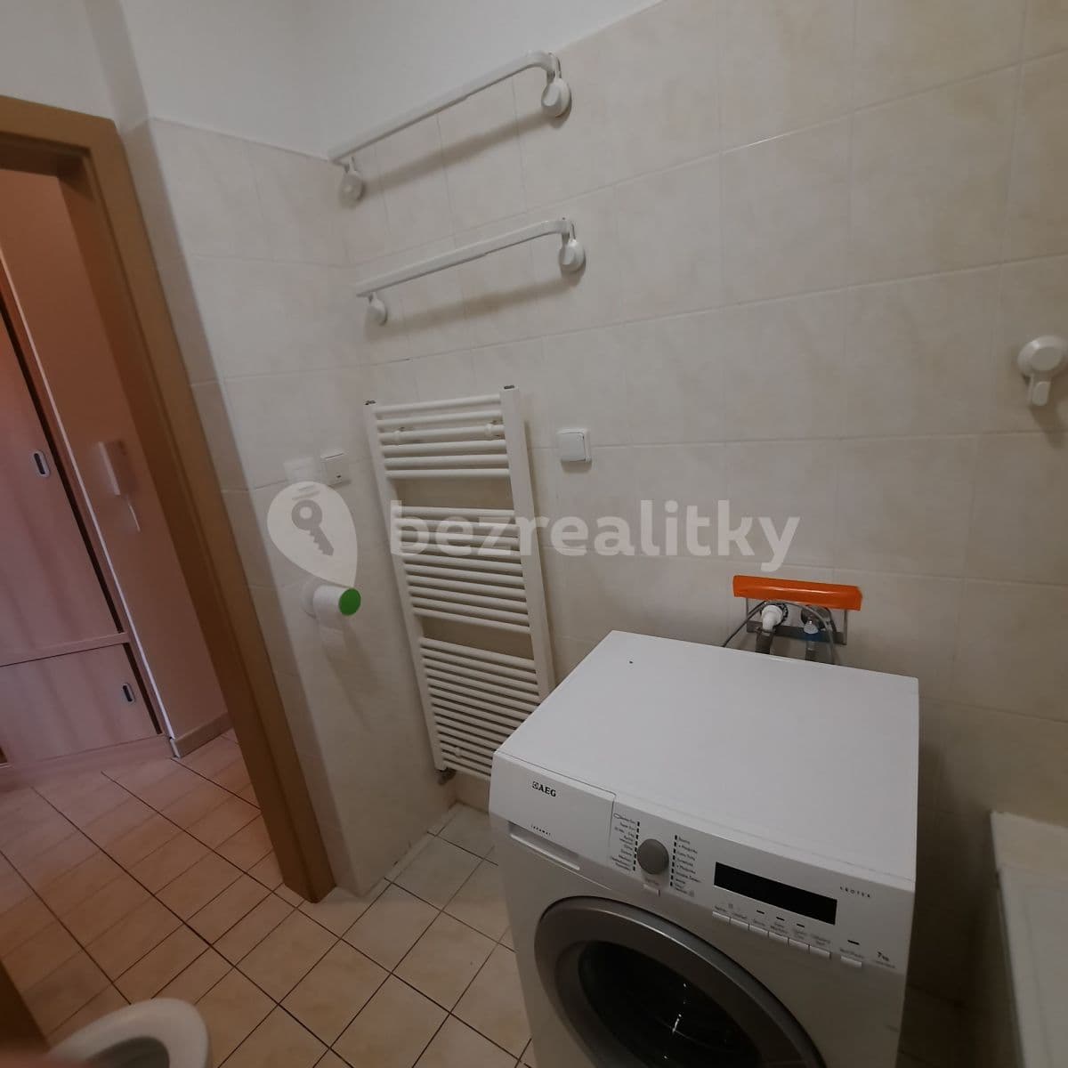 Pronájem bytu 1+kk 34 m², Padovská, Praha, Praha Pronájem bytu 1+kk 34 m², Padovská, Praha, Praha