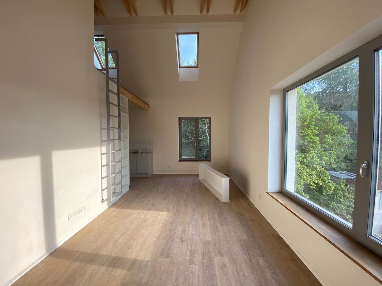 Pronájem bytu 2+kk 53 m², Karlovarská, Praha, Praha Pronájem bytu 2+kk 53 m², Karlovarská, Praha, Praha