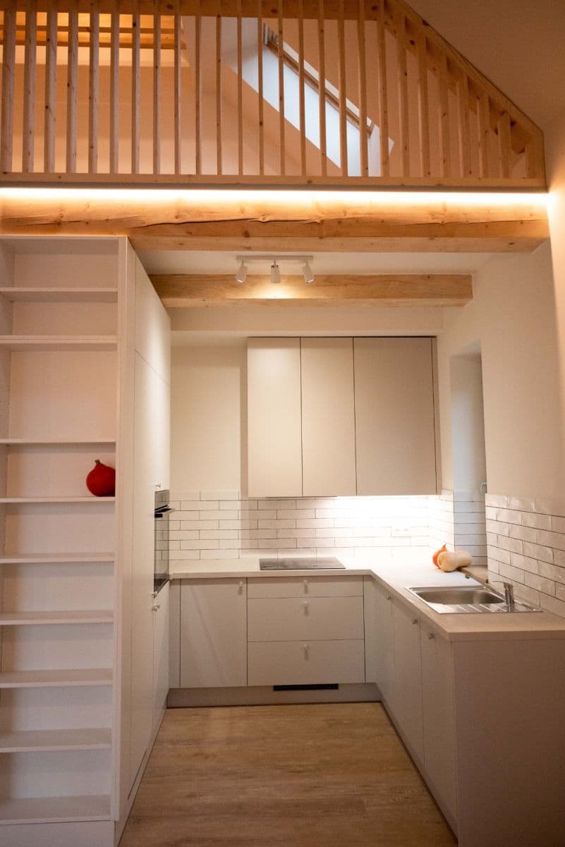 Pronájem bytu 2+kk 53 m², Karlovarská, Praha, Praha Pronájem bytu 2+kk 53 m², Karlovarská, Praha, Praha